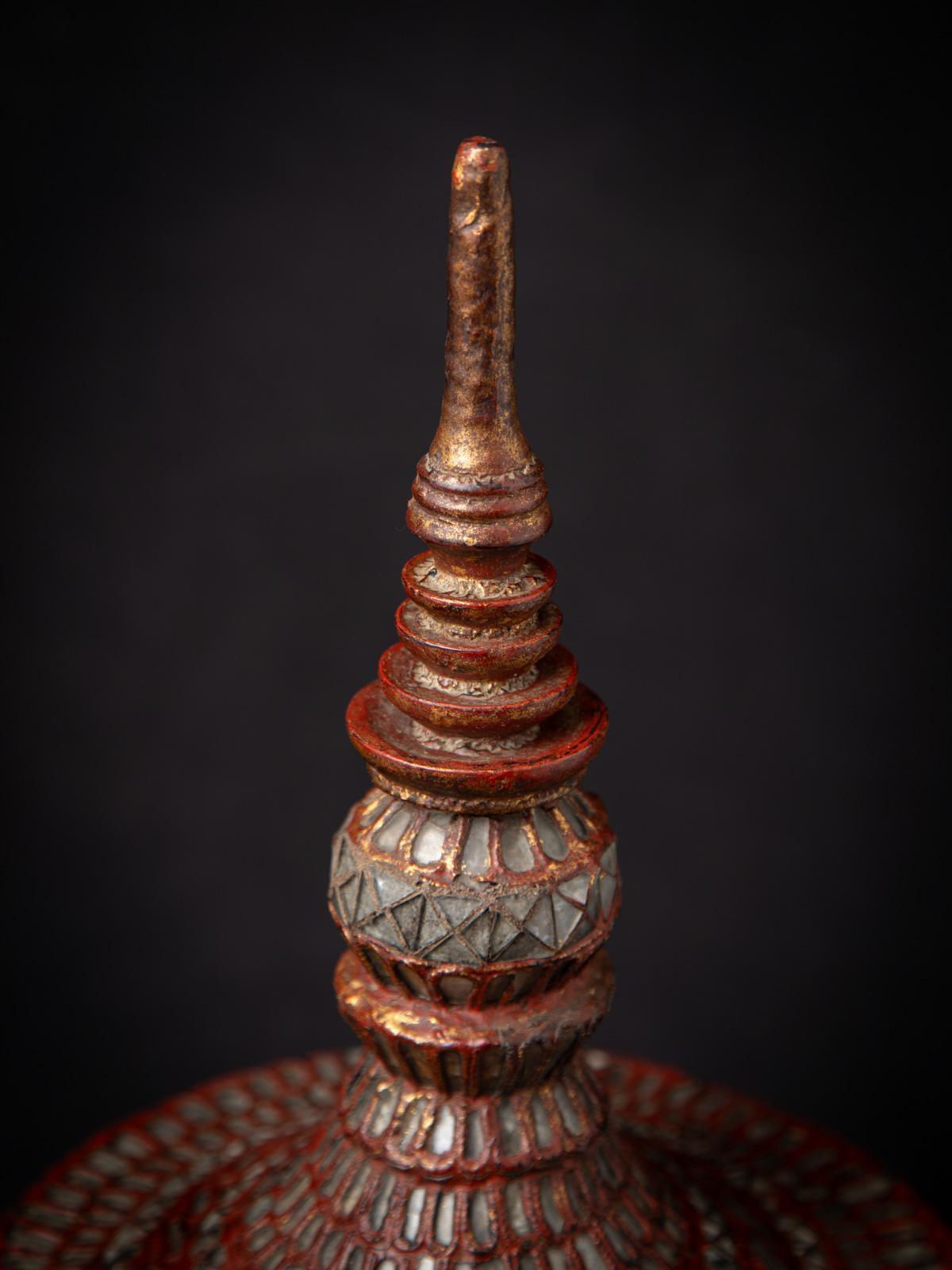 19th century Antique wooden Burmese offering vessel from Burma For Sale 4
