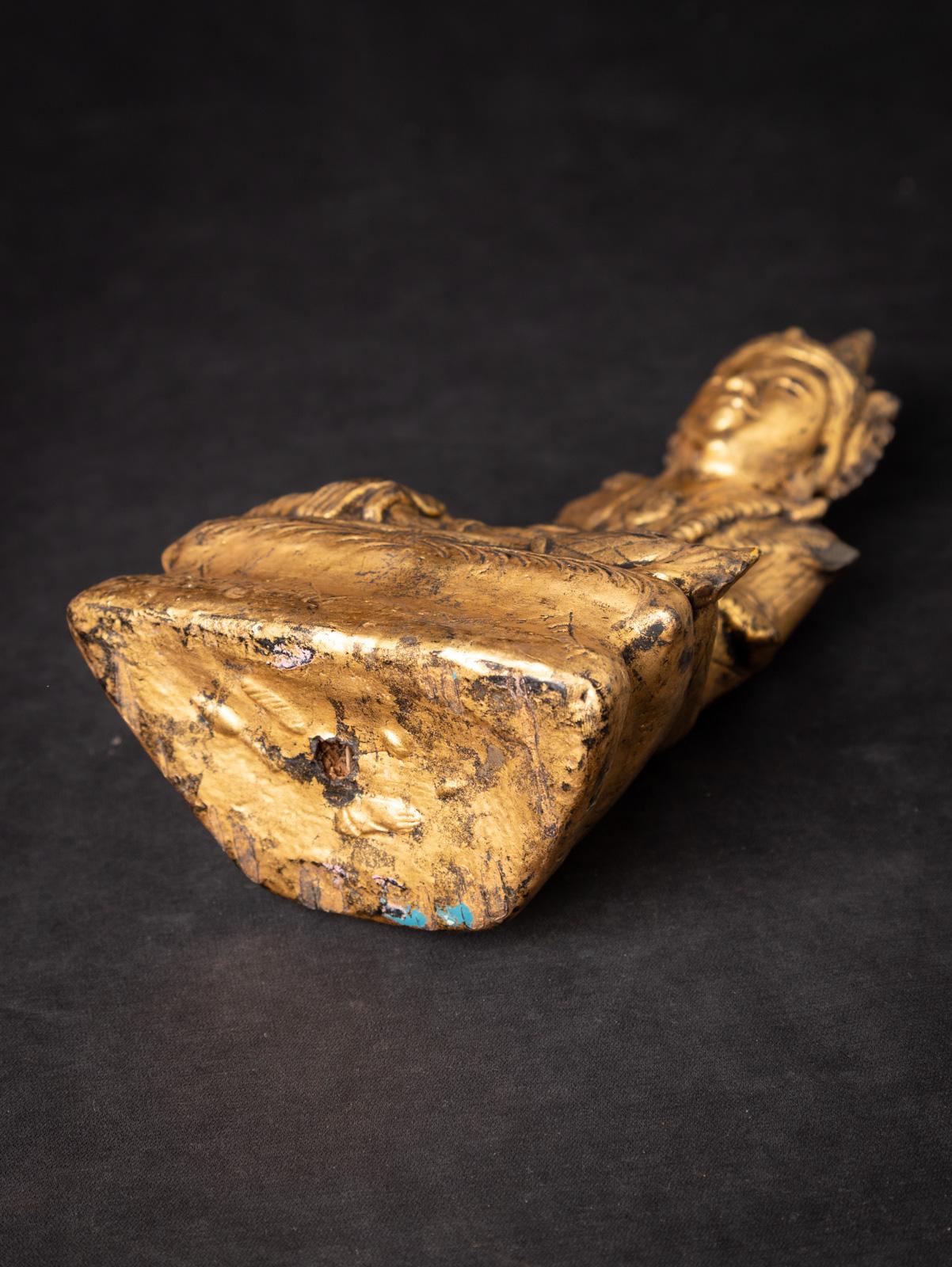 Bouddha birman Shan en bois ancien du 19ème siècle provenant de Birmanie, au Bhumisparsha Mudra en vente 15