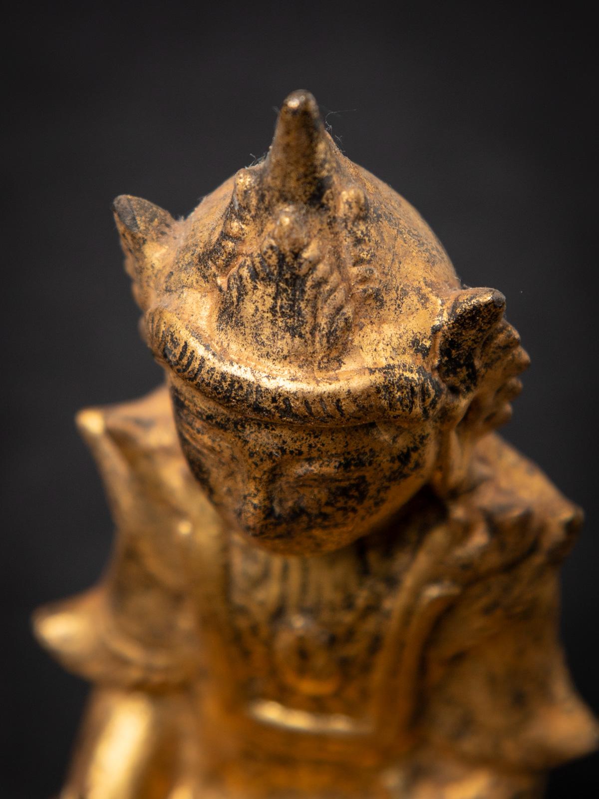 19th century Antique wooden Burmese Shan Buddha in Bhumisparsha Mudra 9