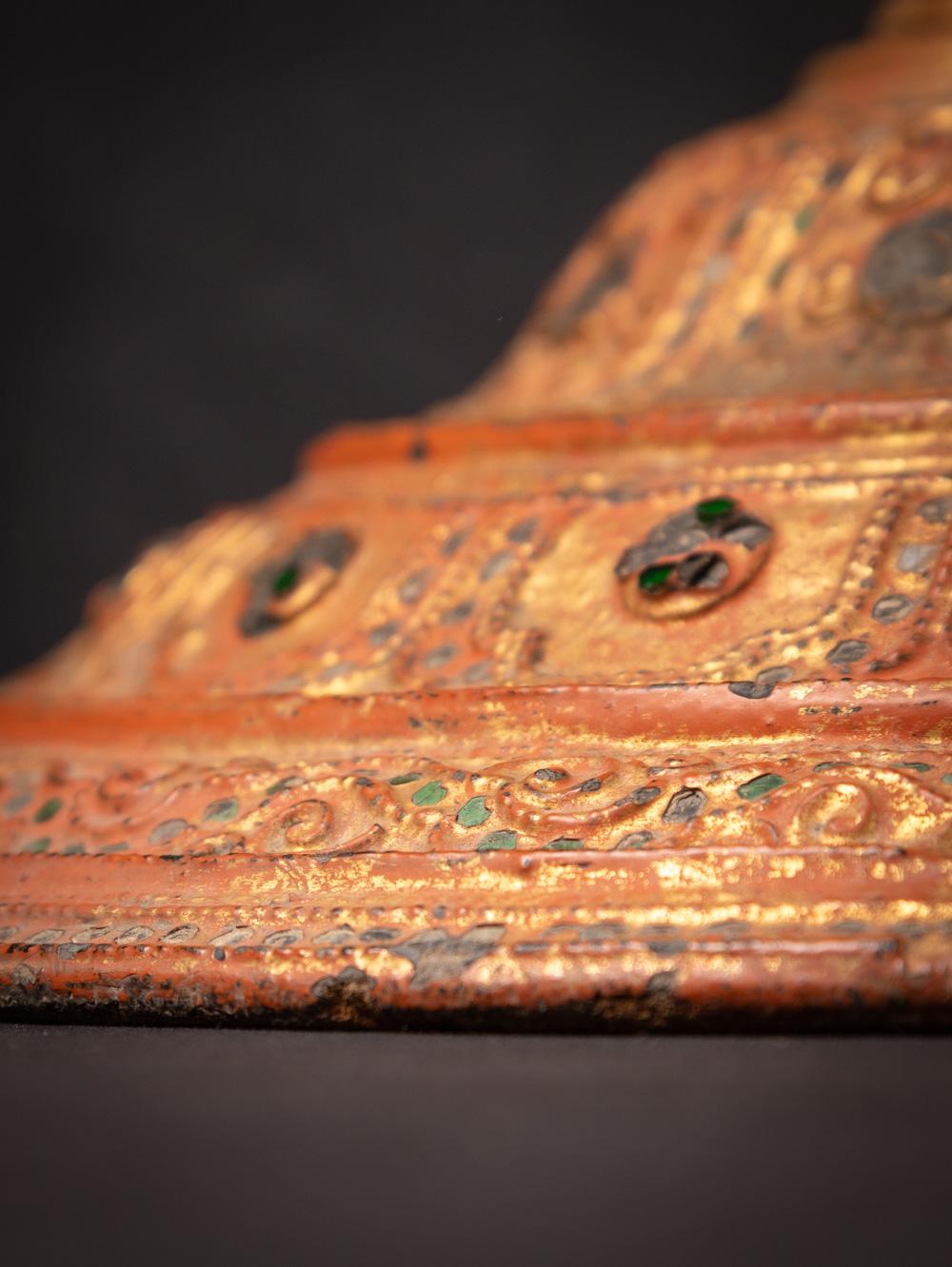 19th century Antique wooden Burmese stand - OriginalBuddhas For Sale 4