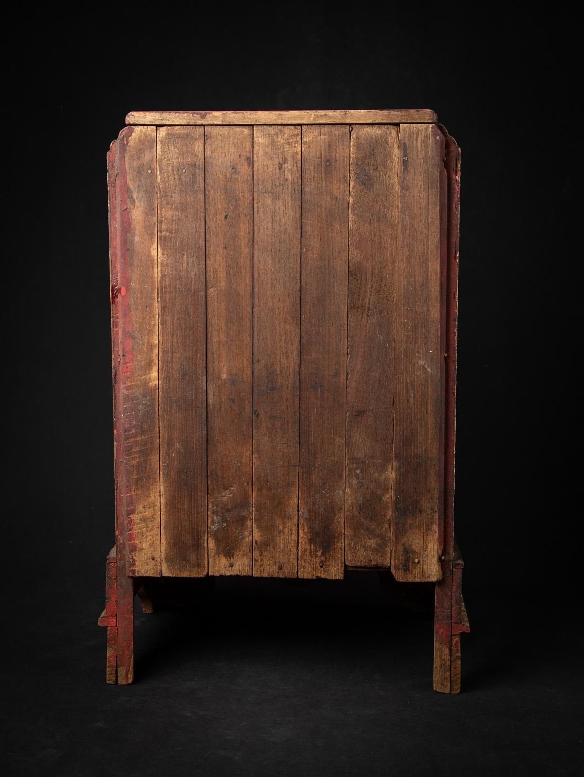 Temple ancien en bois de Birmanie du 19e siècle en vente 3