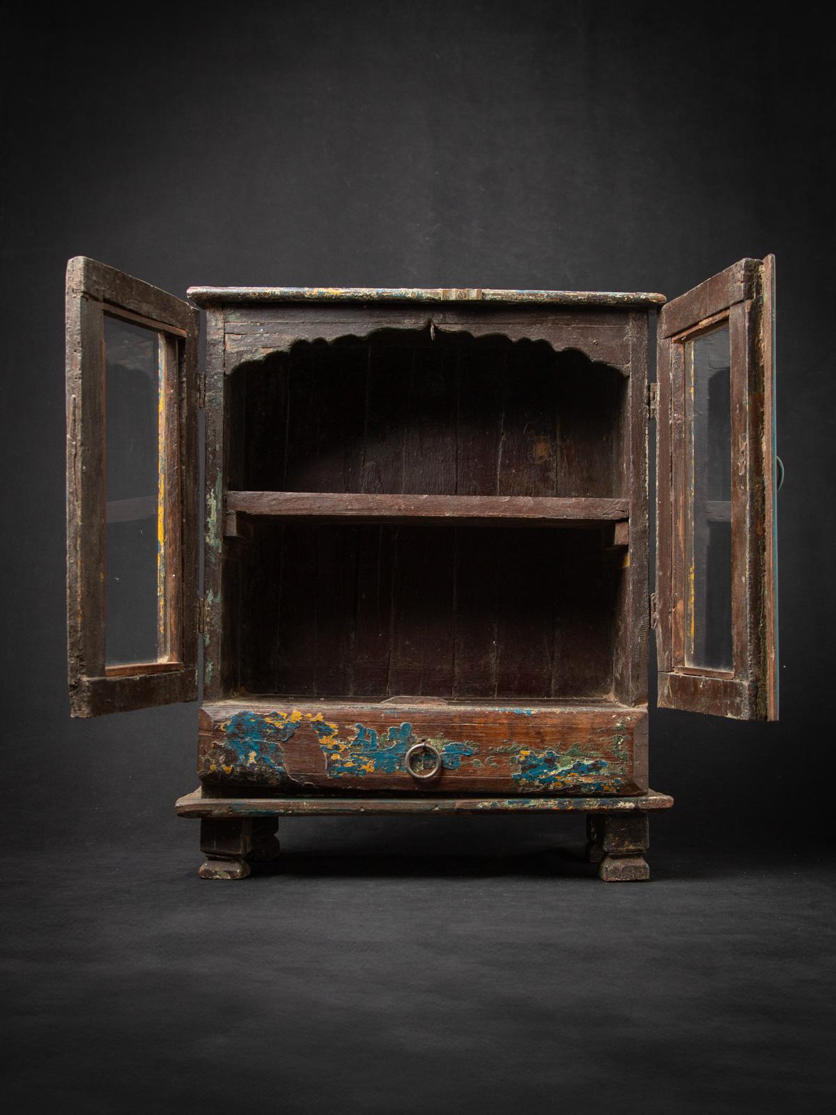Bois Cabinet indien ancien en bois du 19e siècle provenant de l'Inde en vente
