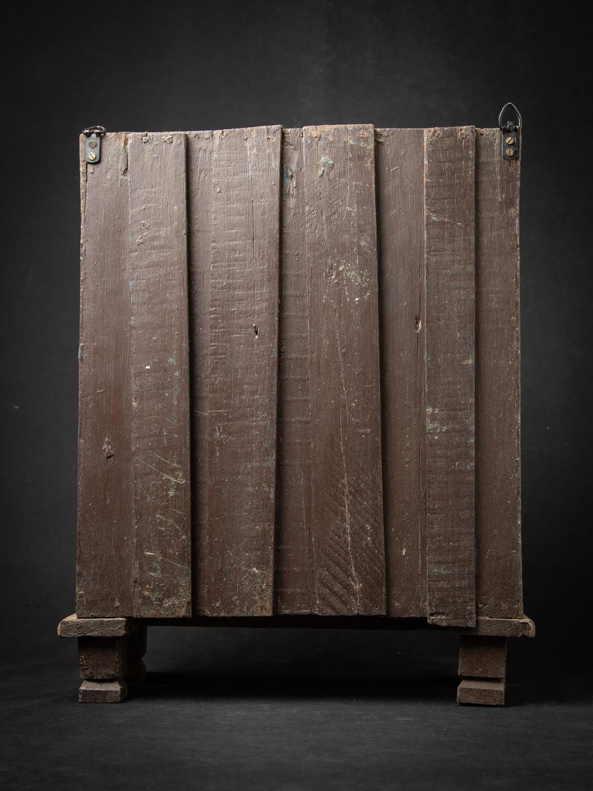 Cabinet indien ancien en bois du 19e siècle provenant de l'Inde en vente 3