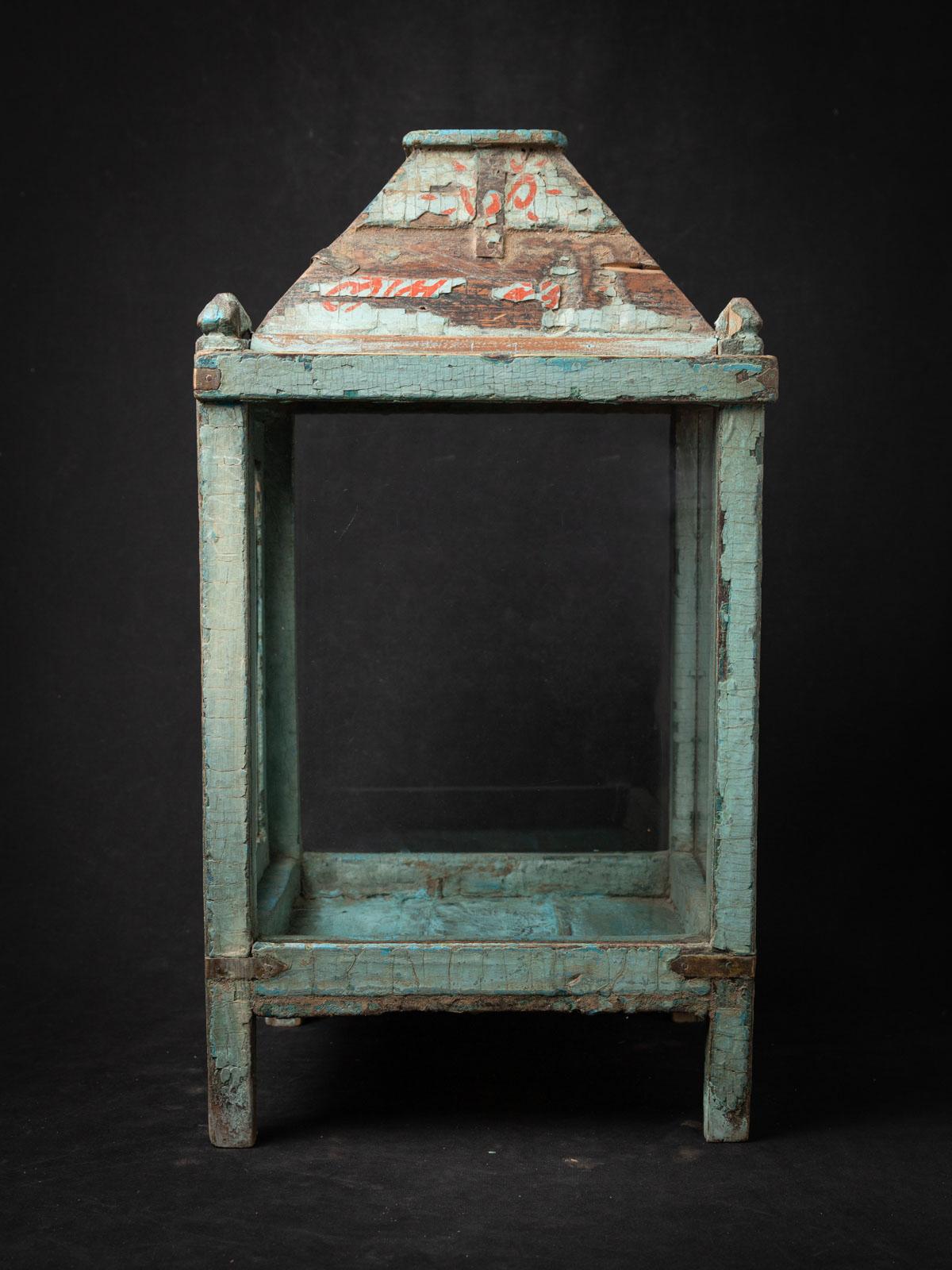 19th century Antique wooden Indian temple from Burma - OriginalBuddhas In Good Condition For Sale In DEVENTER, NL