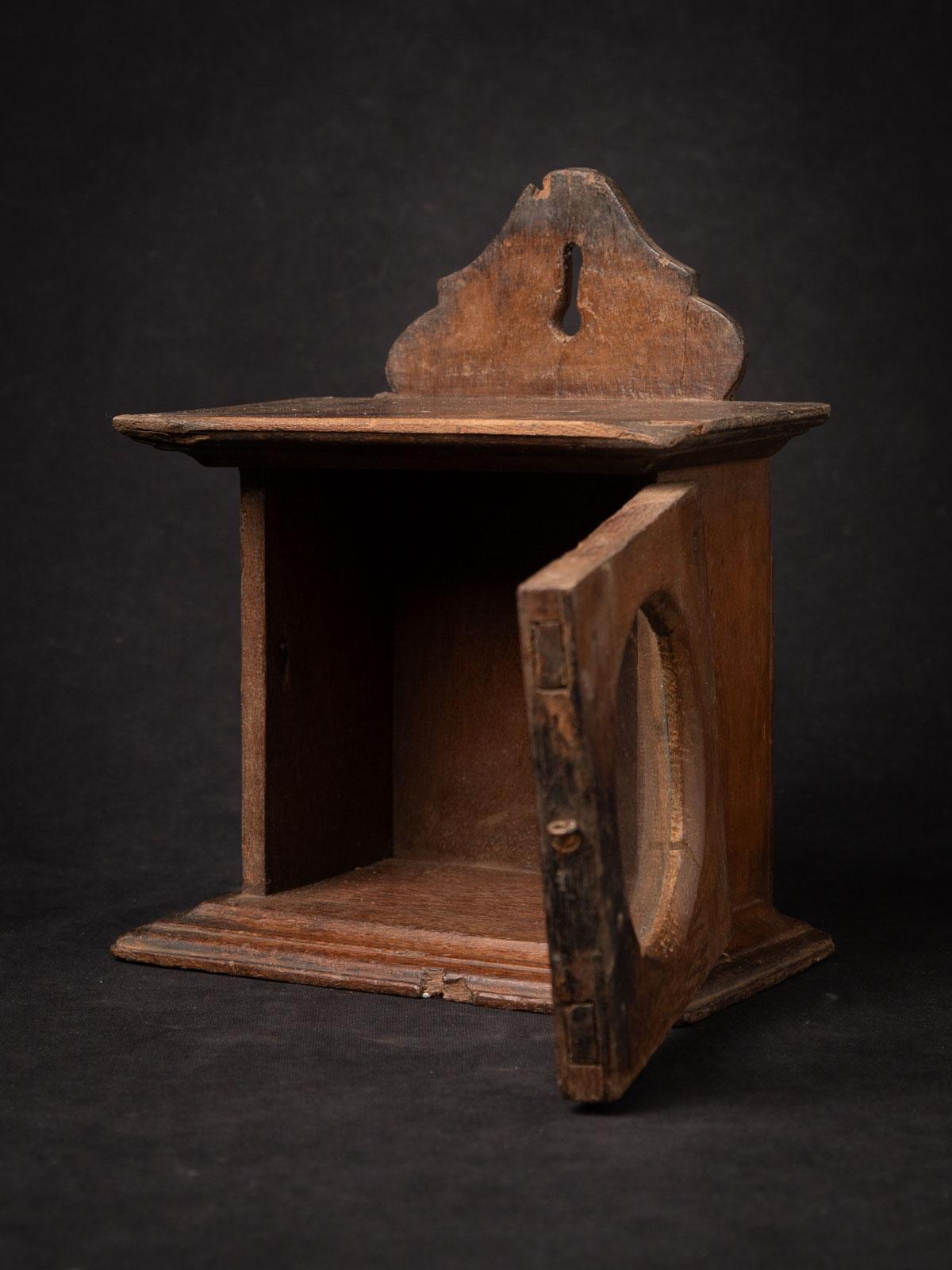 19th century Antique wooden Indian temple from India - OriginalBuddhas 6