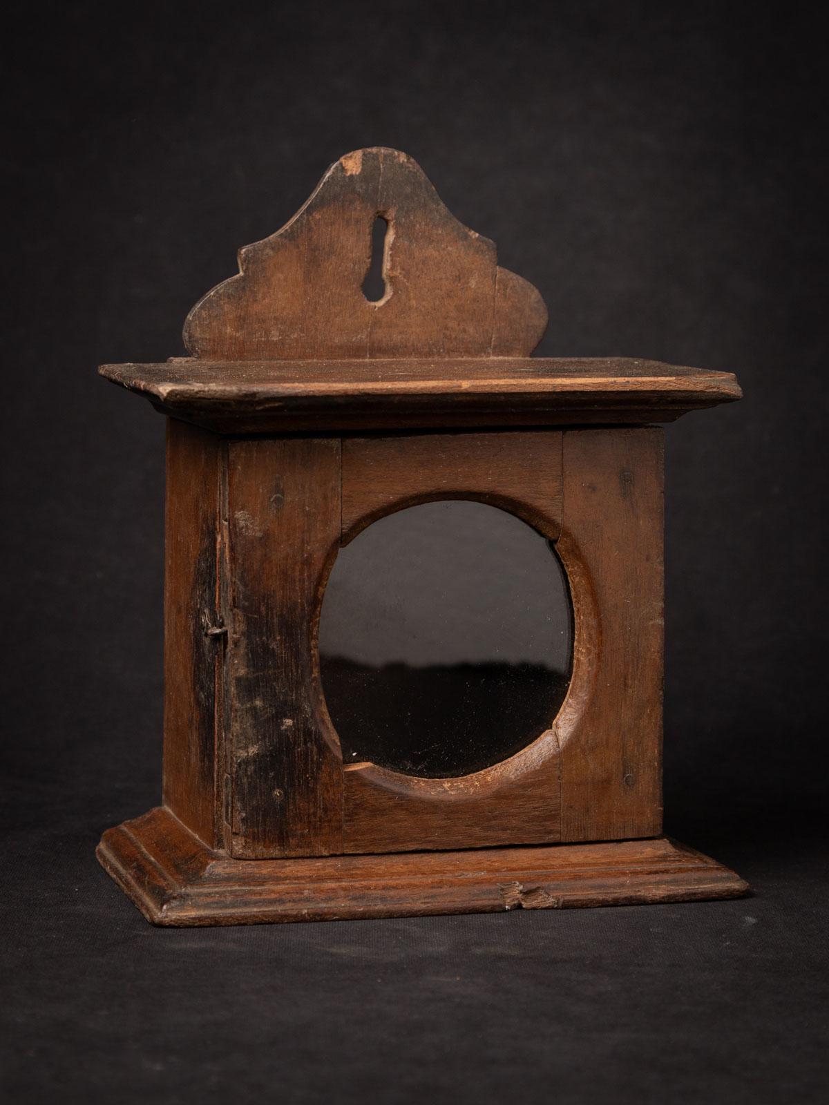 19th century Antique wooden Indian temple from India - OriginalBuddhas 1