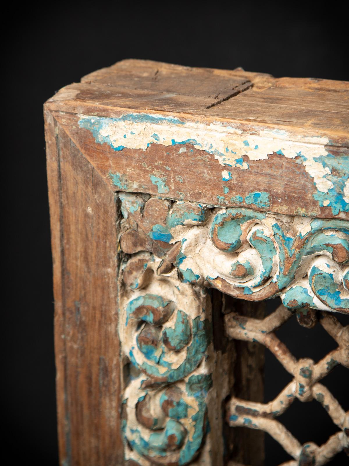 XIXe siècle Panneau de fenêtre indien en bois ancien du 19e siècle provenant de l'Inde en vente