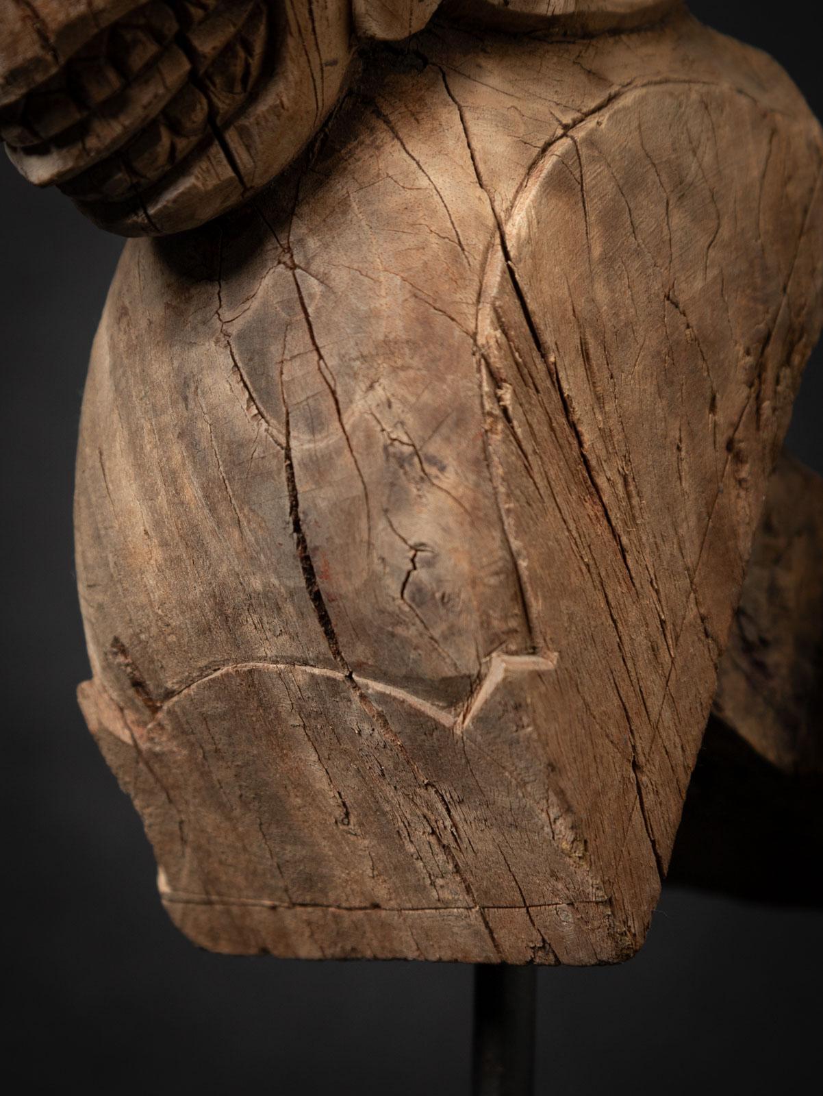 19th century Antique wooden temple fragment of a Horse head For Sale 8