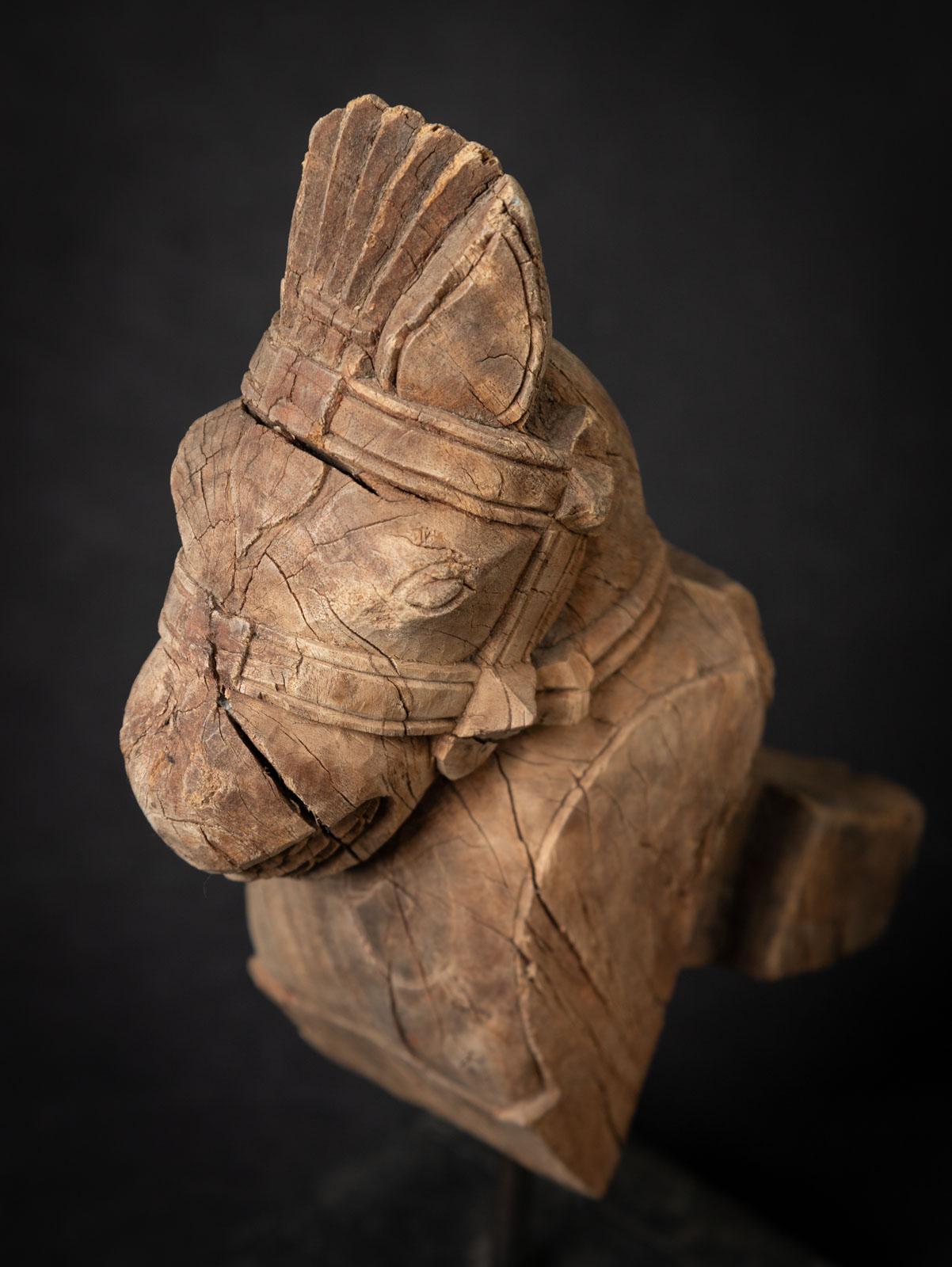 19th century Antique wooden temple fragment of a Horse head For Sale 13
