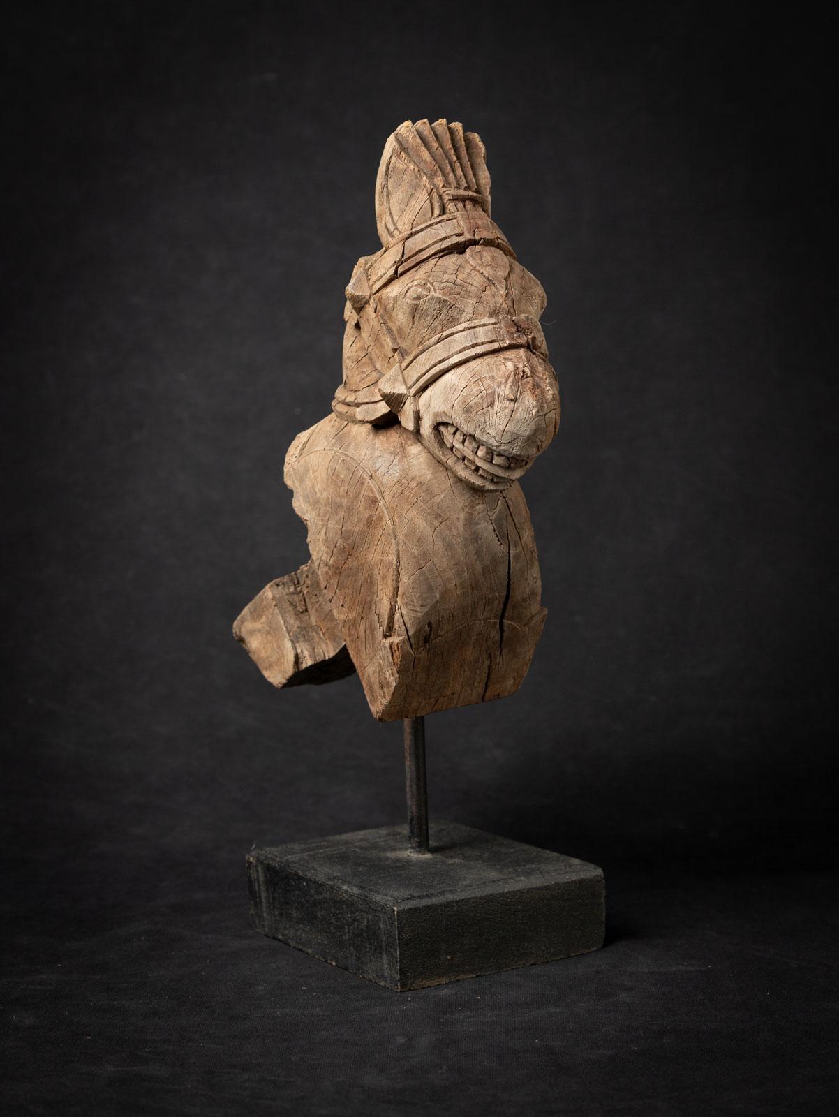 Wood 19th century Antique wooden temple fragment of a Horse head For Sale