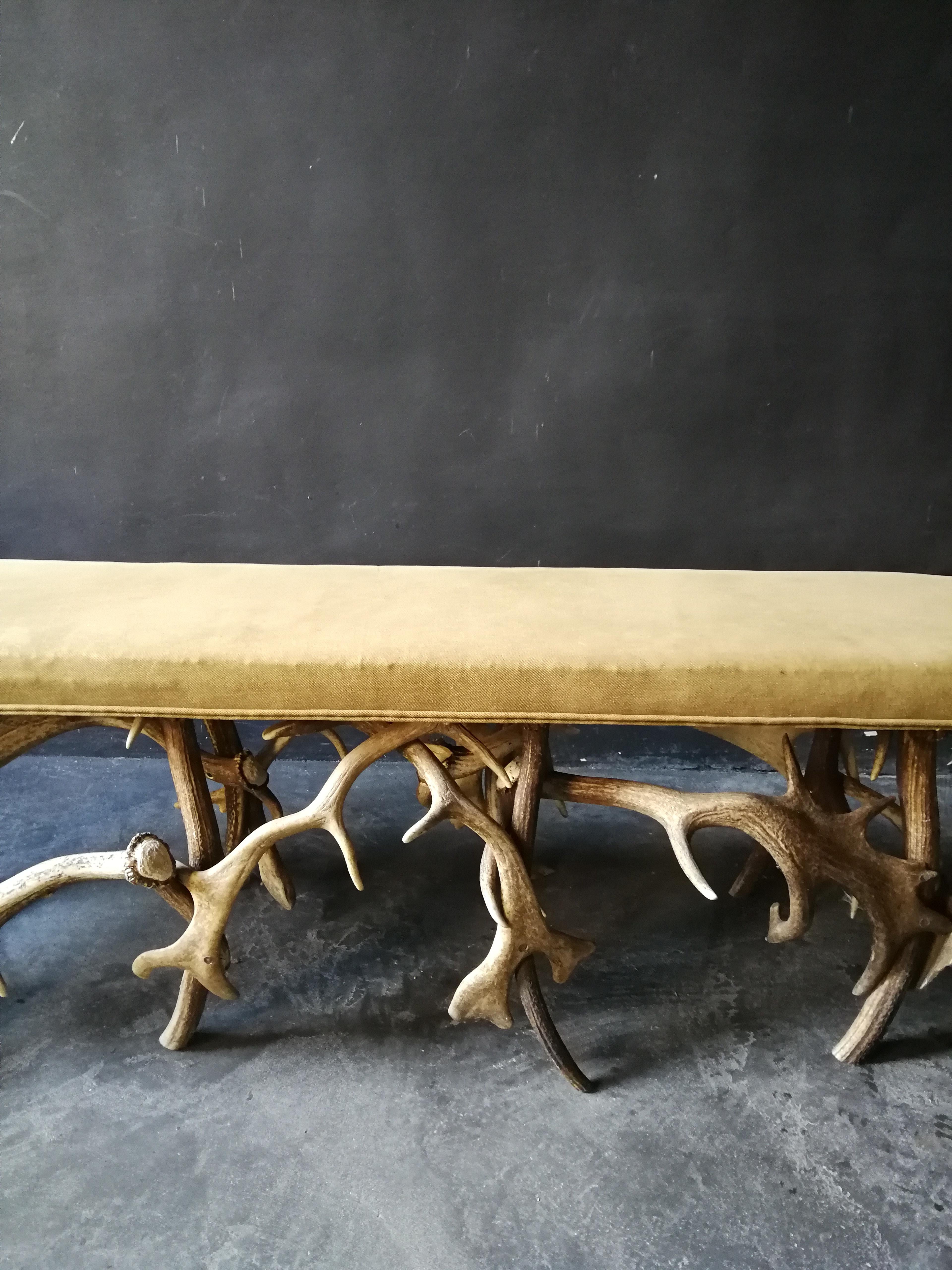 19th Century Antler Bench im Zustand „Gut“ in Merchtem, Merchtem