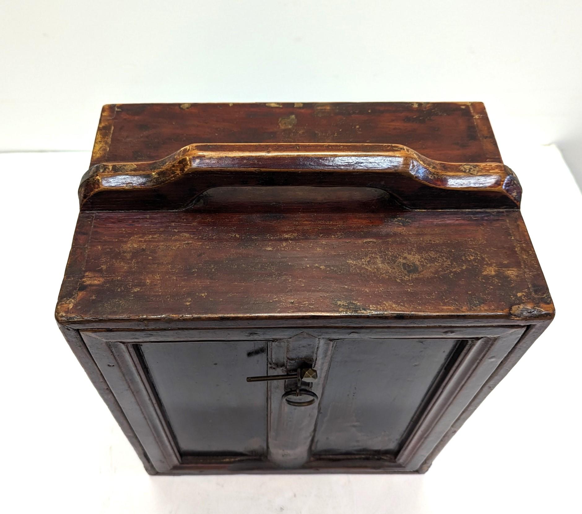 Elm 19th Century Apothecary Case Box For Sale