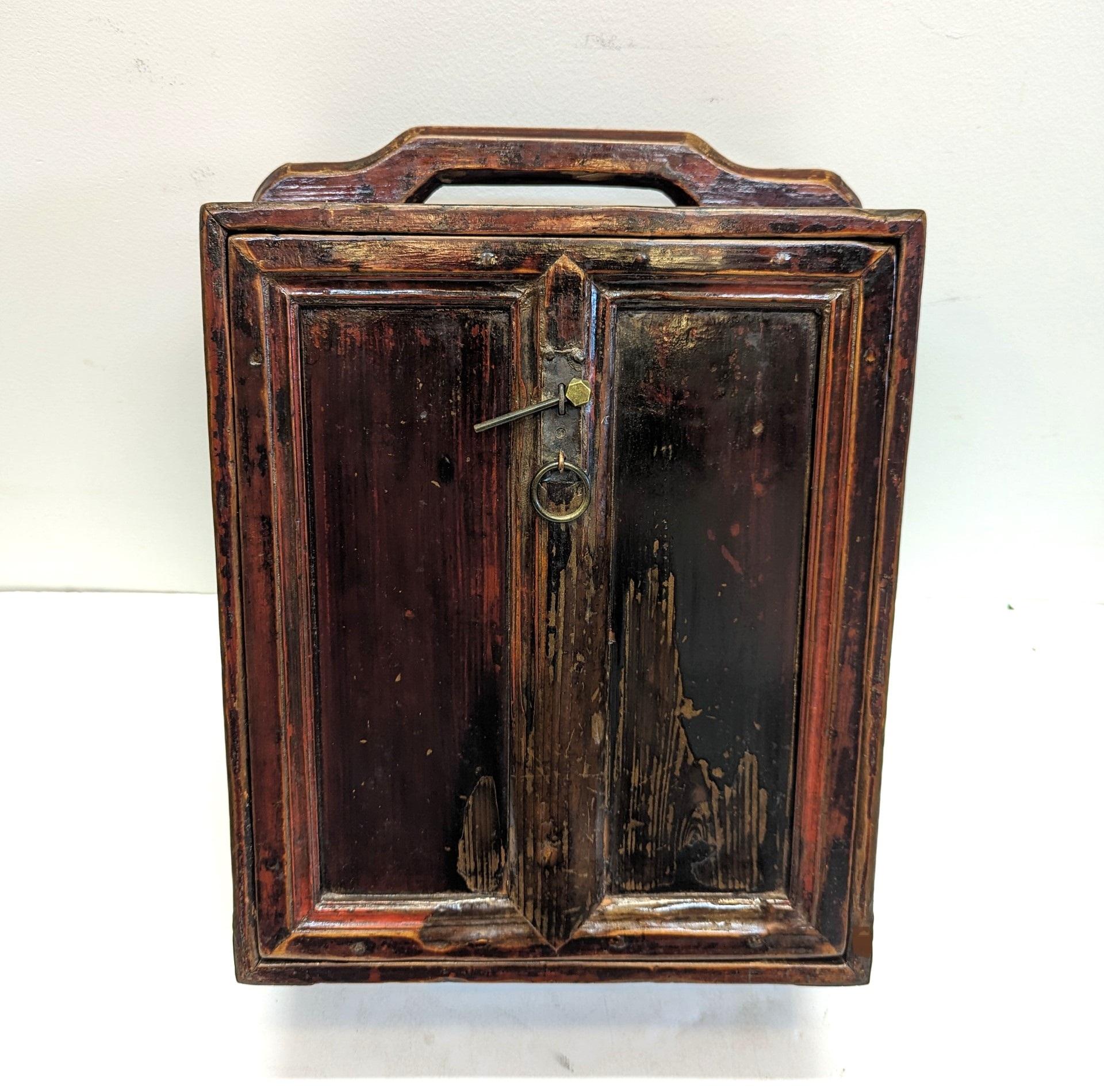 Boîte d'apothicaire du 19ème siècle en vente 1