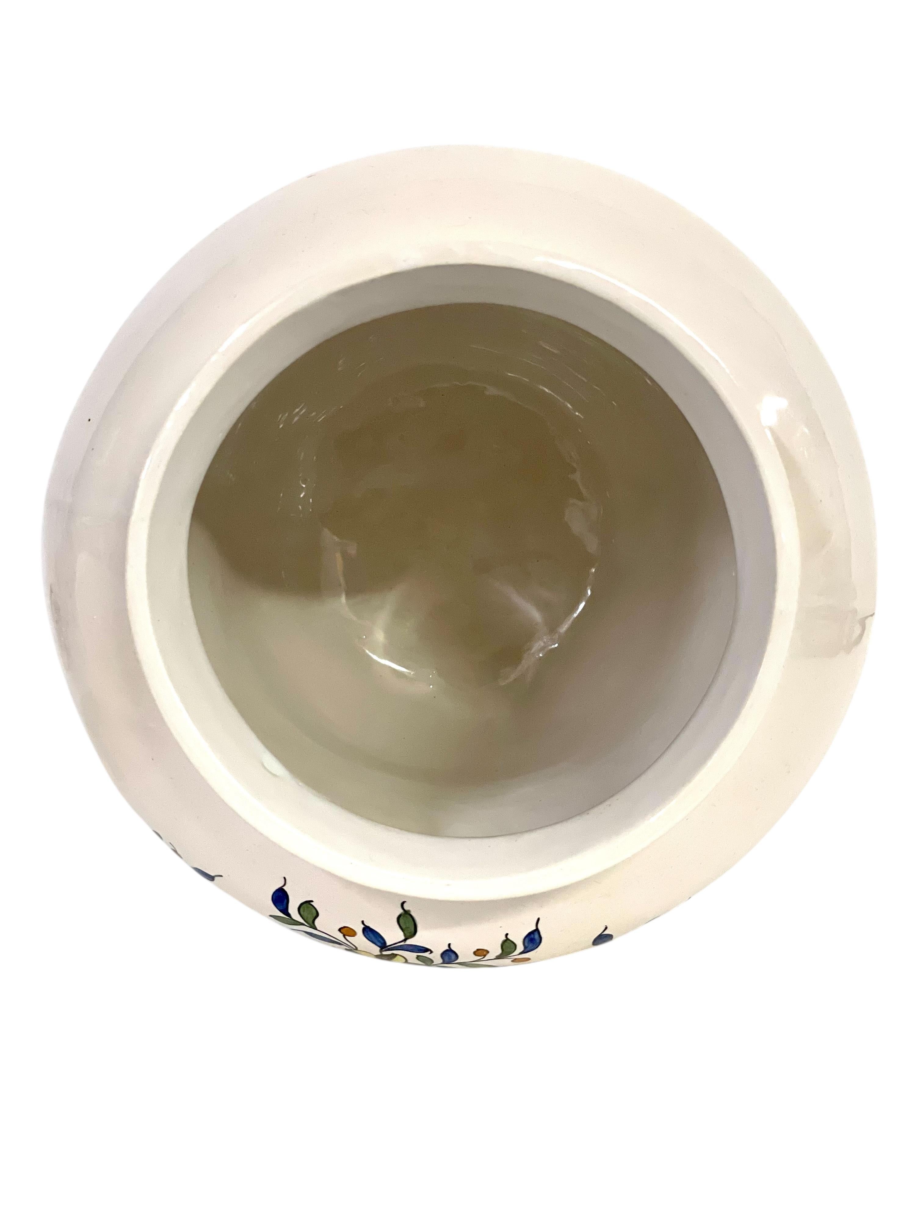 Raro vaso da farmacia in ceramica del XIX secolo con coperchio in vendita 5