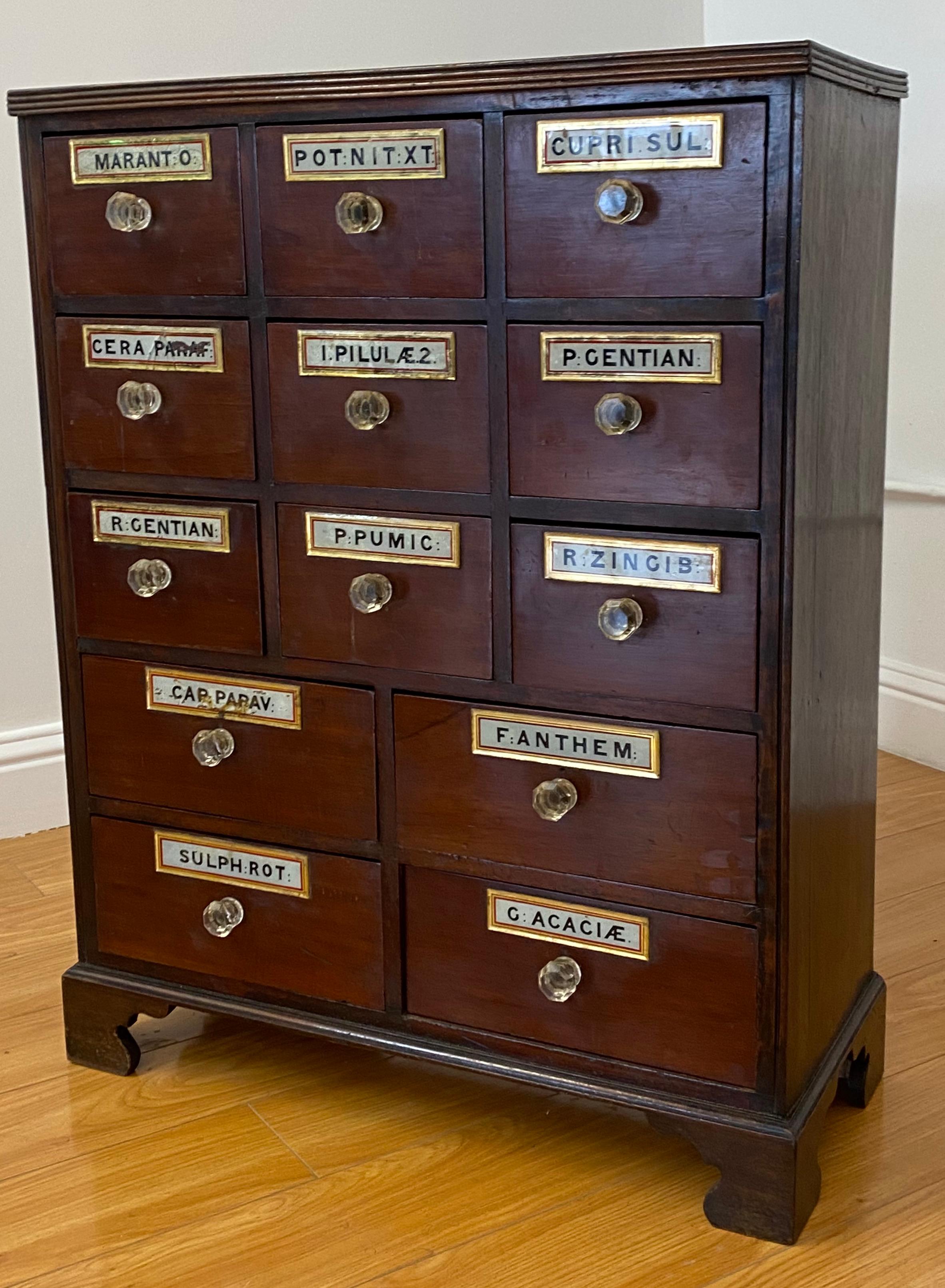 19th century apothecary / medicine cabinet

Drugstore / Doctors cabinet with labels and original glass knobs

The cabinet is hand made with dovetail construction and paneled back

Measures: 27.25