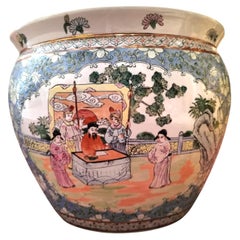 19th Century Aquarium Pot in Porcelain, China.
