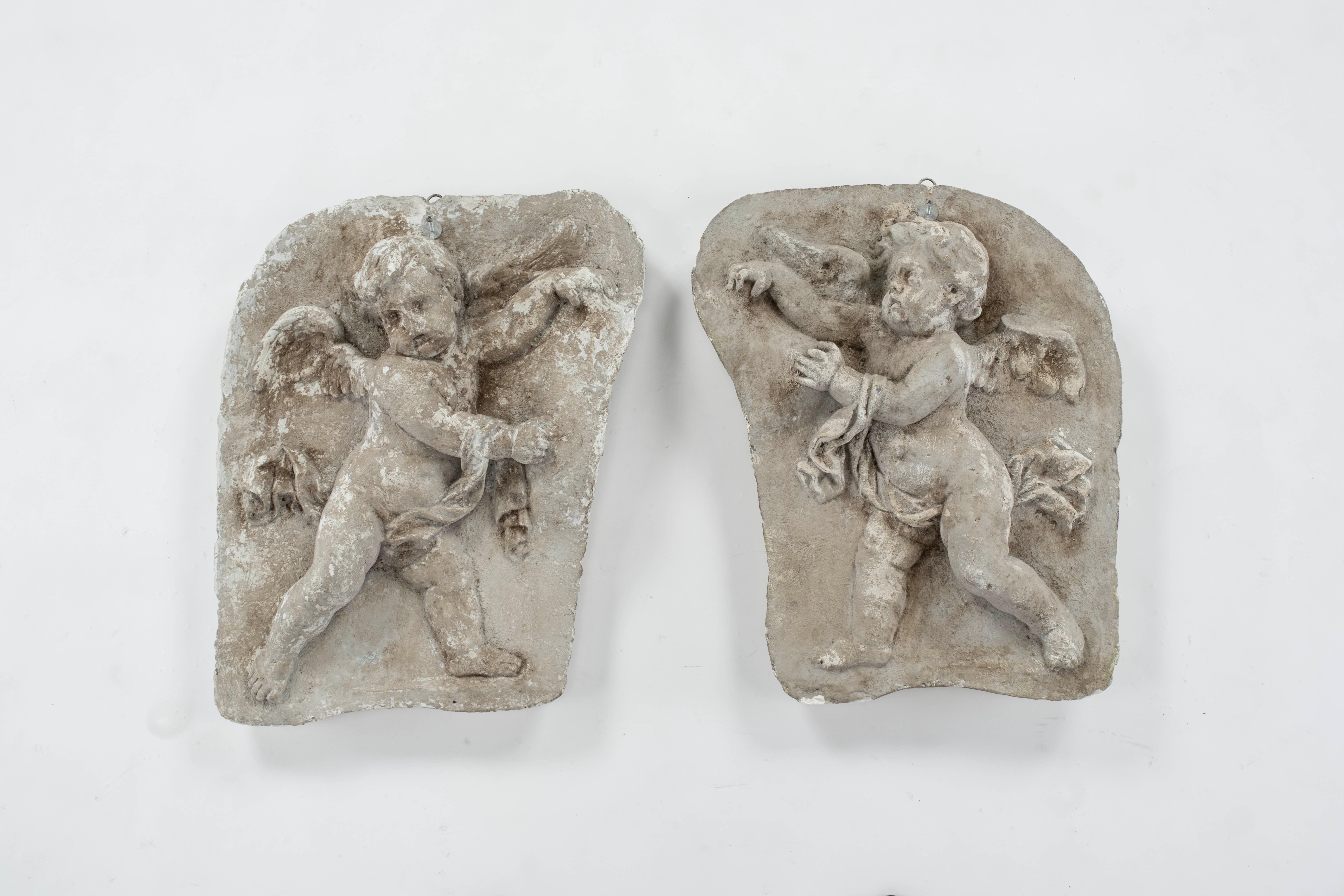 Italian 19th Century Architectural Detail of Putti For Sale