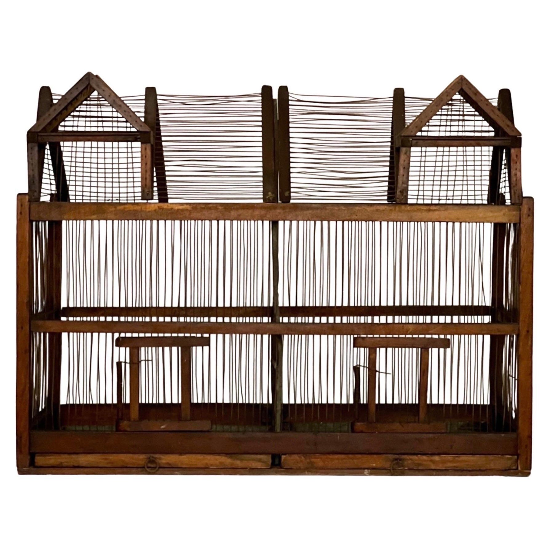 Cage à oiseaux en bois et fil de fer à deux compartiments, d
architecture du 19e siècle