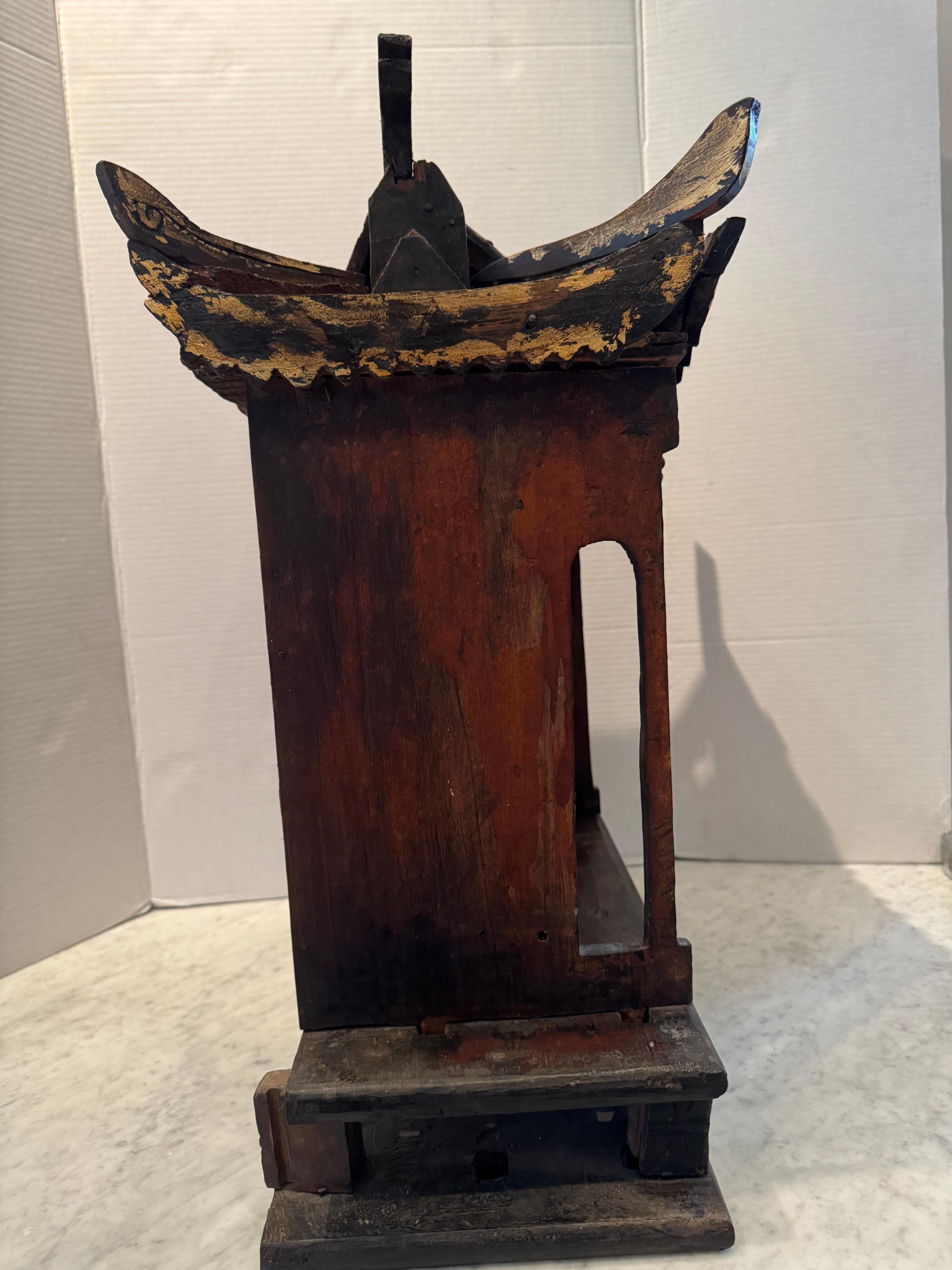 Modèle architectural du XIXe siècle d'un temple chinois en vente 1