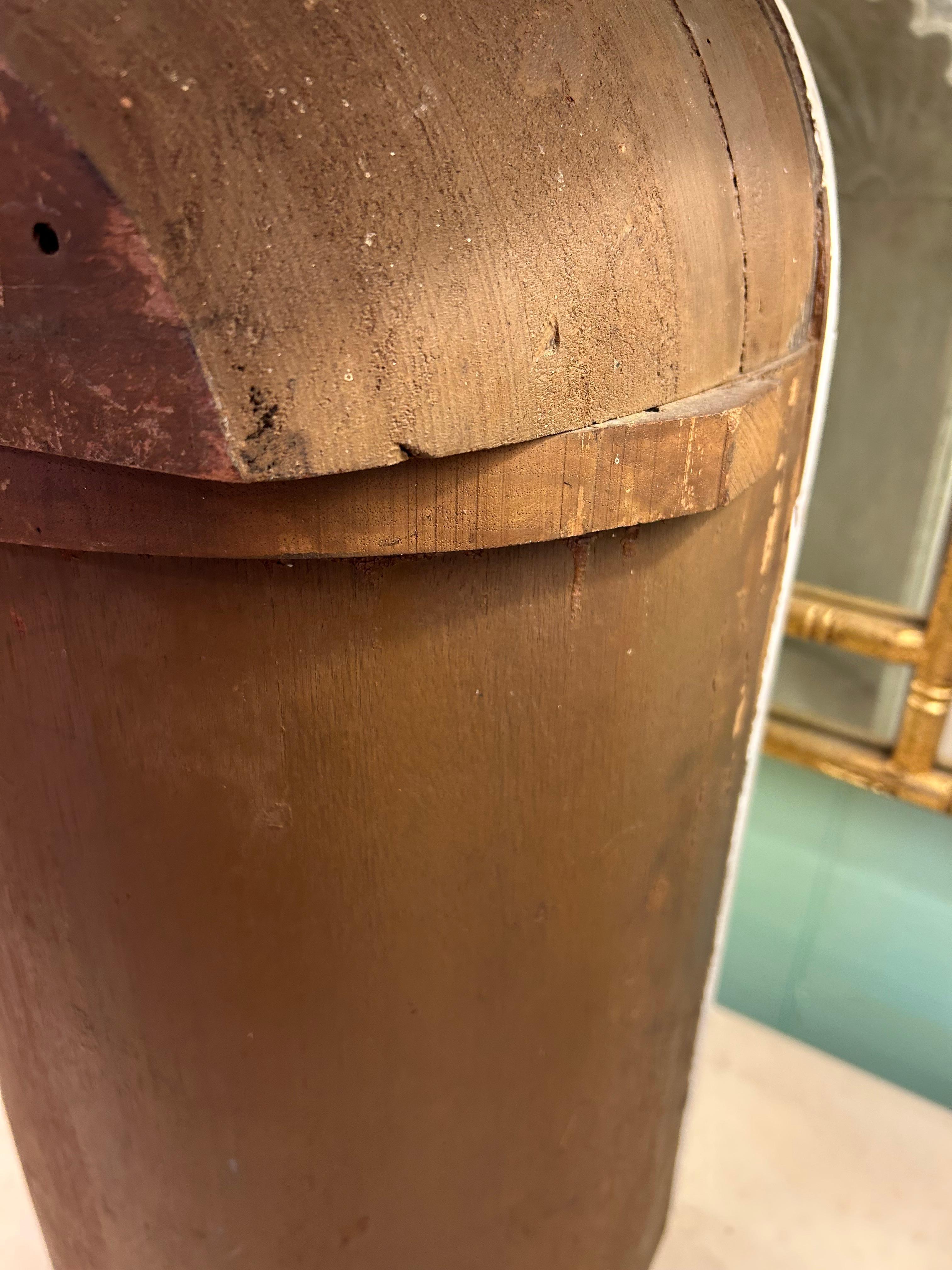19th Century Architectural Niche with Original Milk Paint For Sale 3