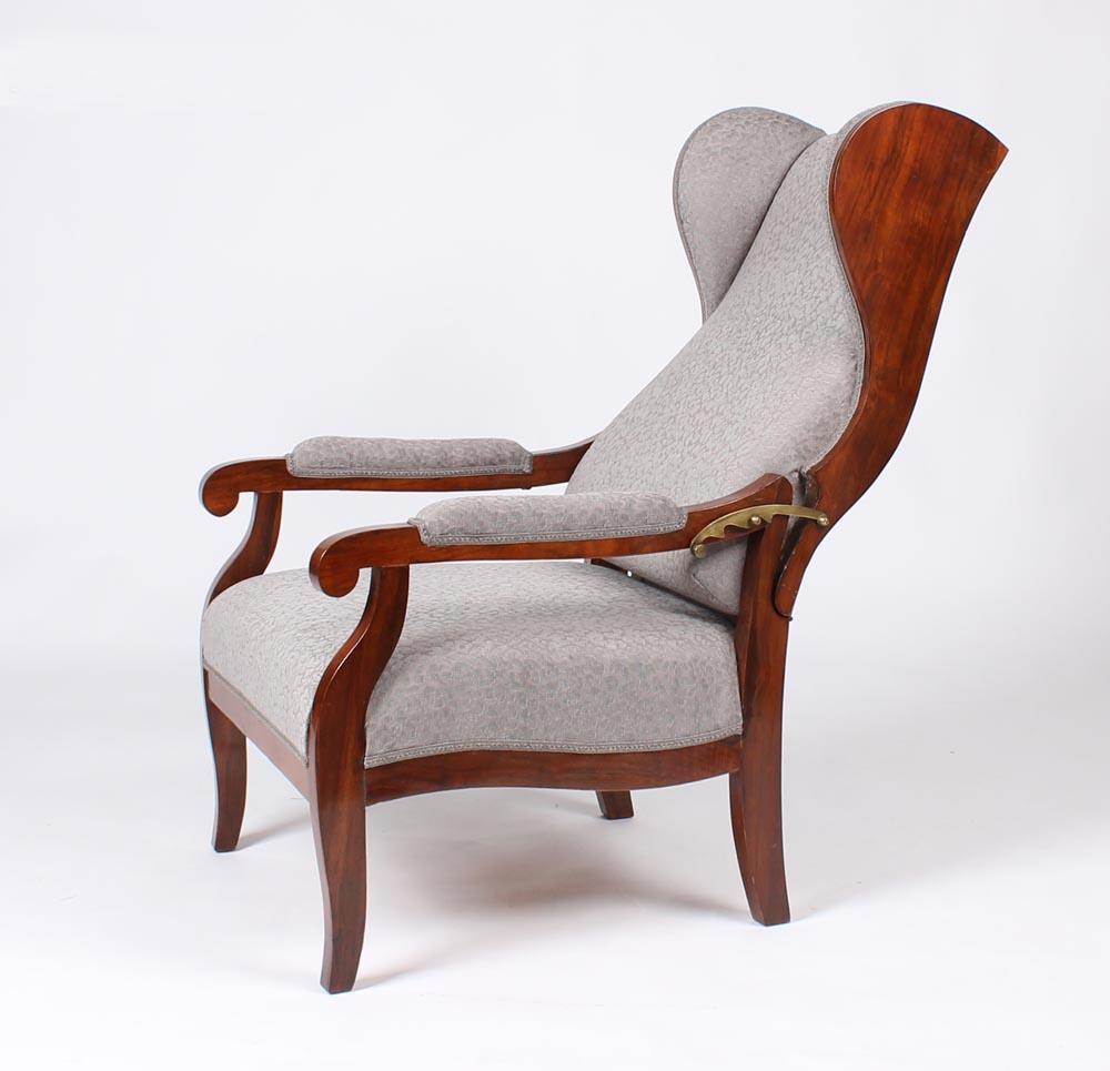 Mid-19th Century 19th Century Armchair, Walnut, German Biedermeier, Backrest Adjustable