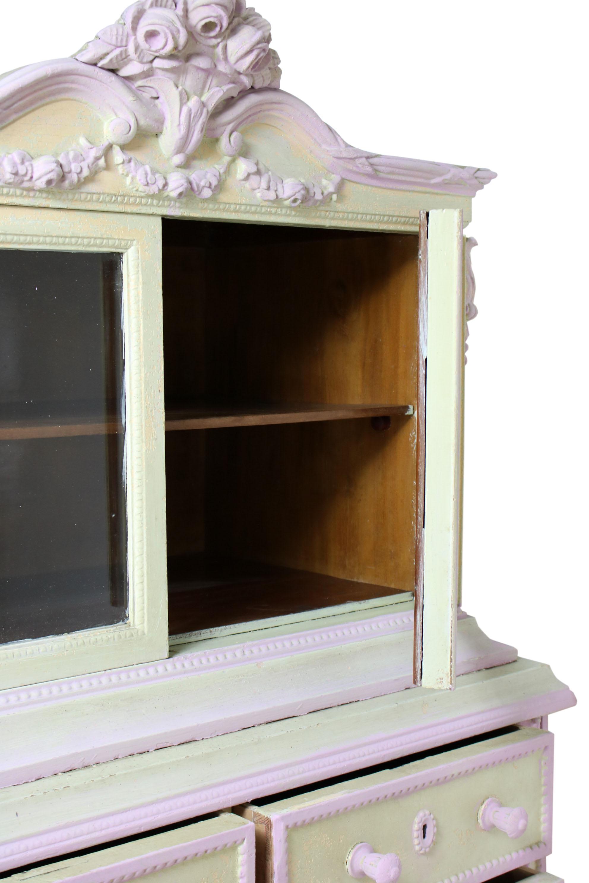 19th Century Armoire For  A Girl For Sale 2