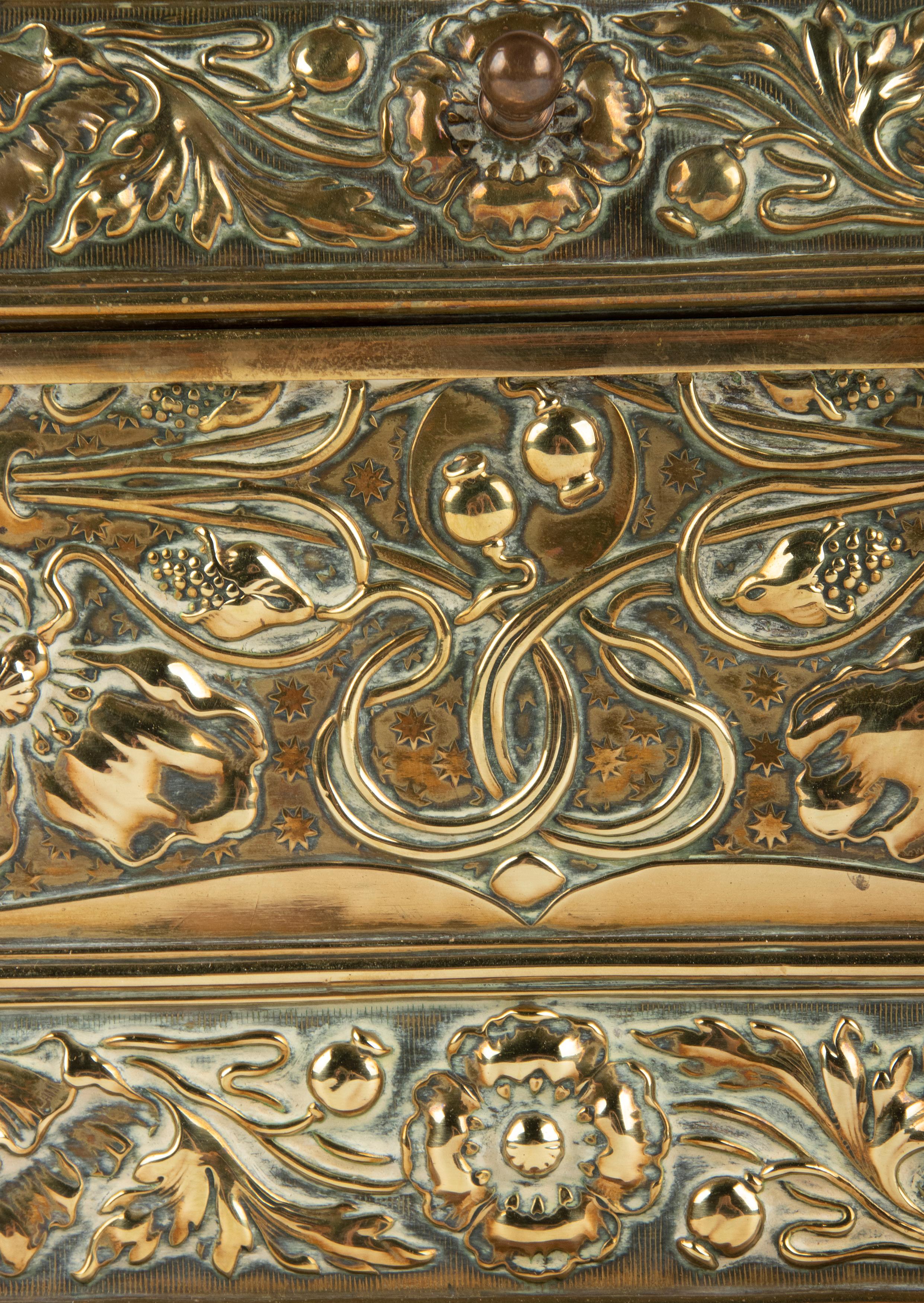 19th Century Art Nouveau Copper with Oak Desktop Stationery Box 6