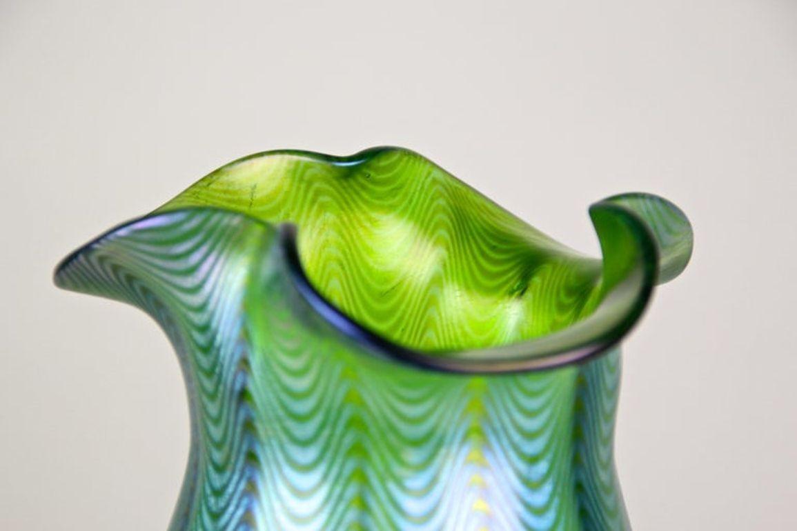 Blown Glass 19th Century Art Nouveau Glass Vase by Loetz - Crete Phaenomen, CZ circa 1898 For Sale