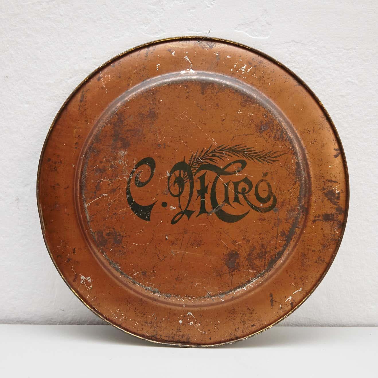 Jugendstil-Metallteller aus dem 19. Jahrhundert, R.Casas und C.Mir im Angebot 1