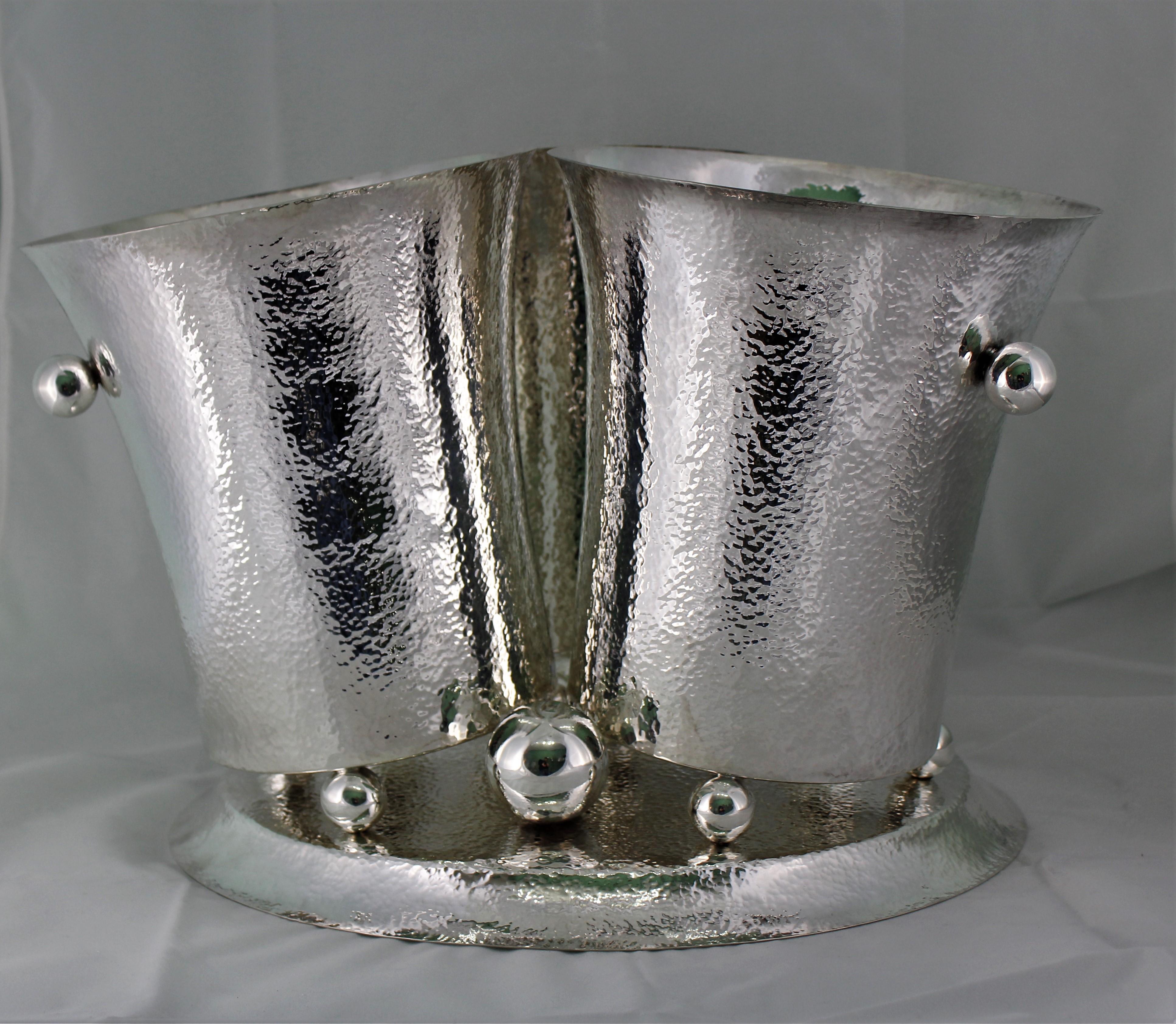 Italian 19th Century Artistic Hammered Art Deco Silver Wine Cooler, Italy, 1930s For Sale