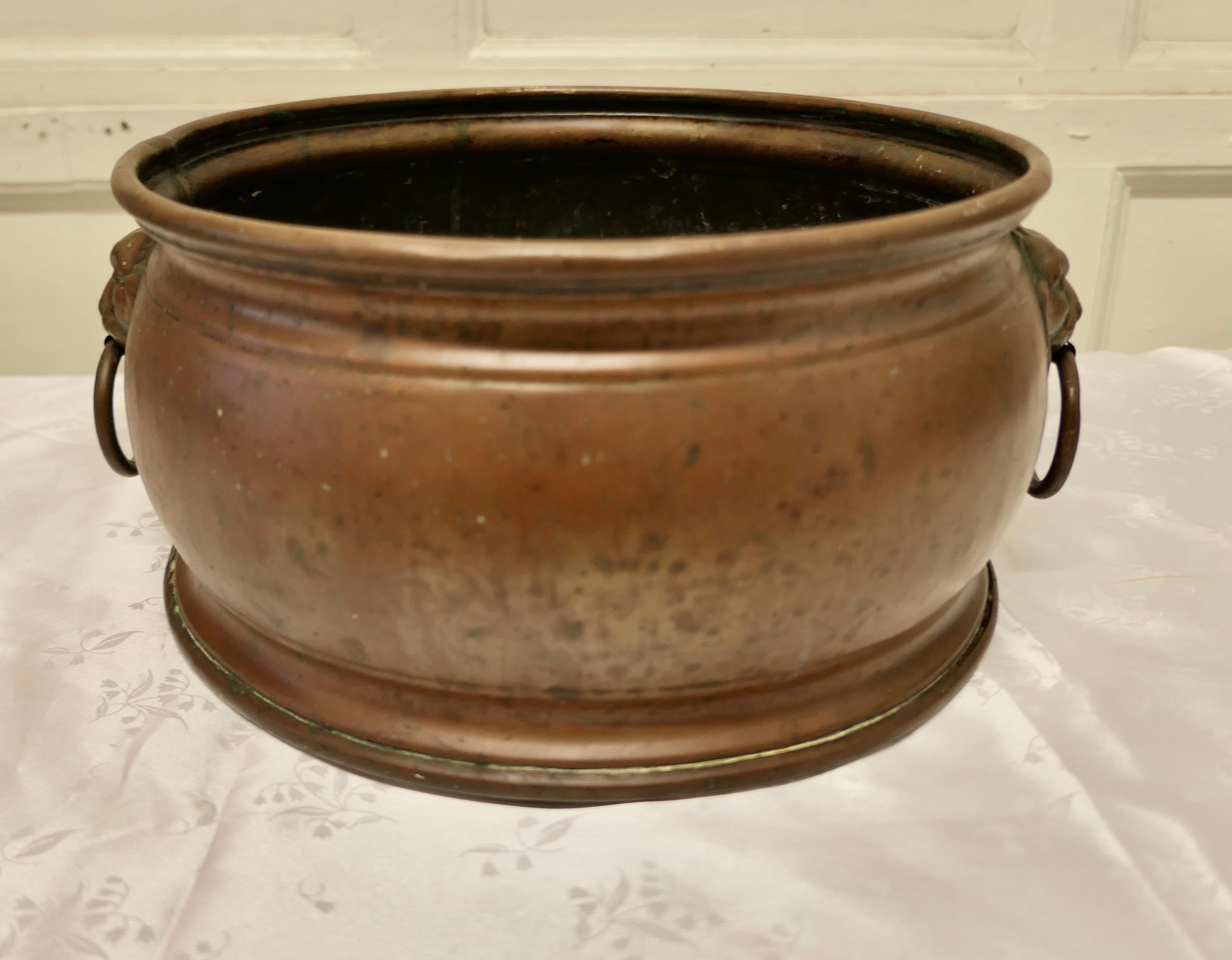 19th Century Arts and Crafts Brass Planter For Sale 3