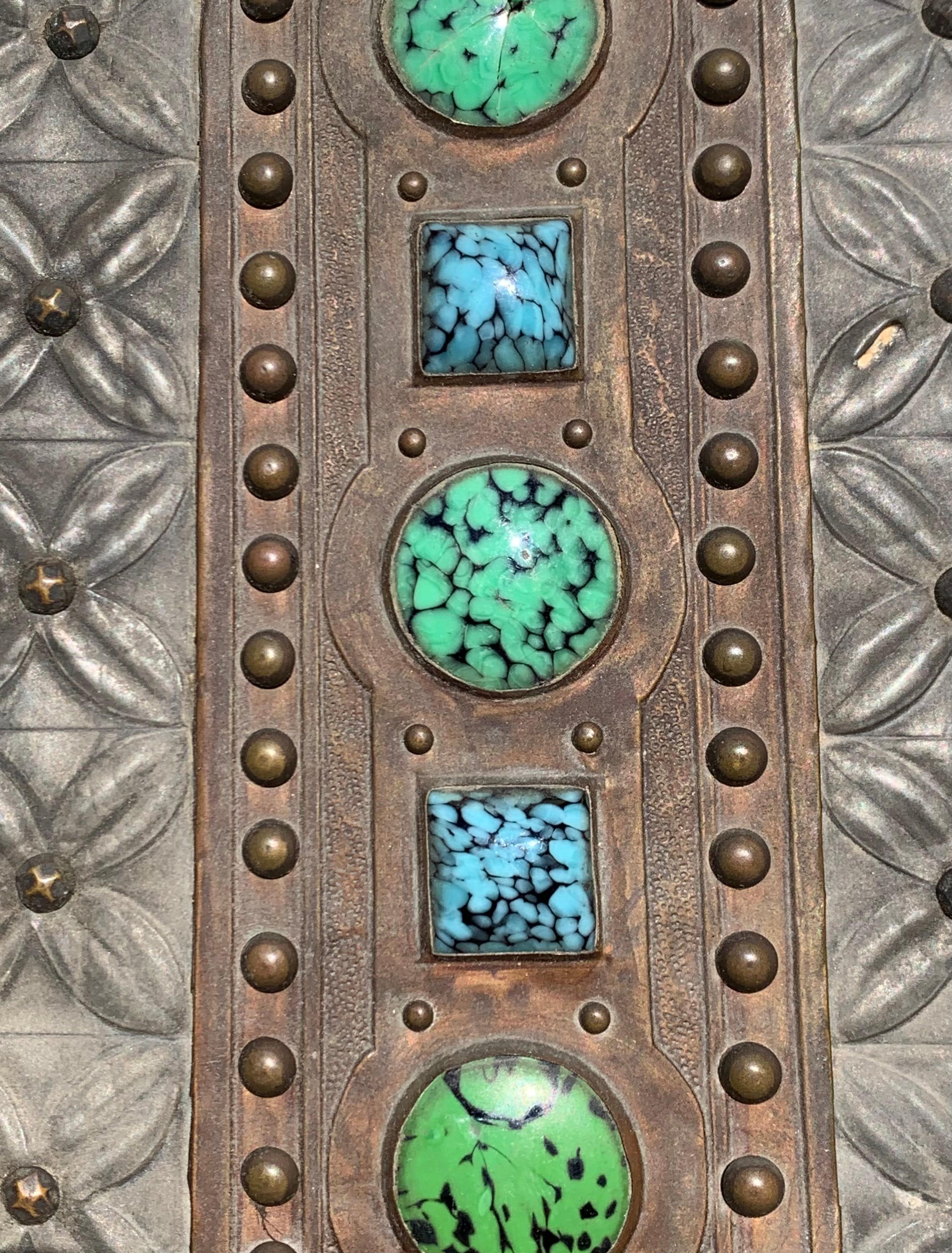 Embossed 19th Century Arts & Crafts Pewter Copper Glas Wood Decorative Box For Sale