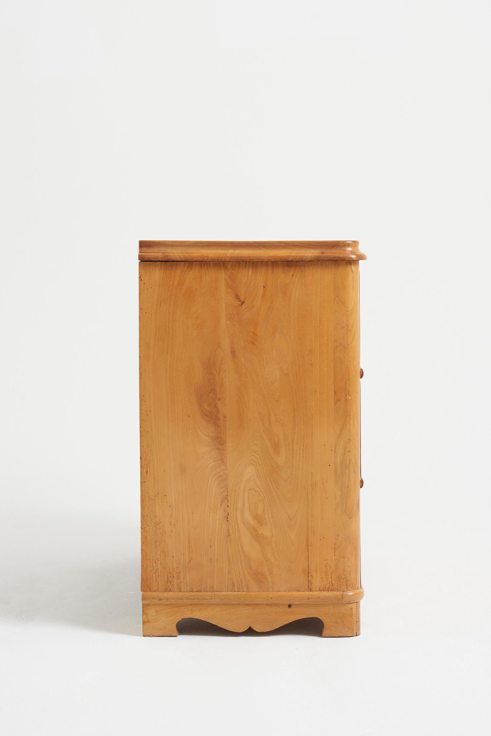 19th Century Ash Chest of Drawers 7