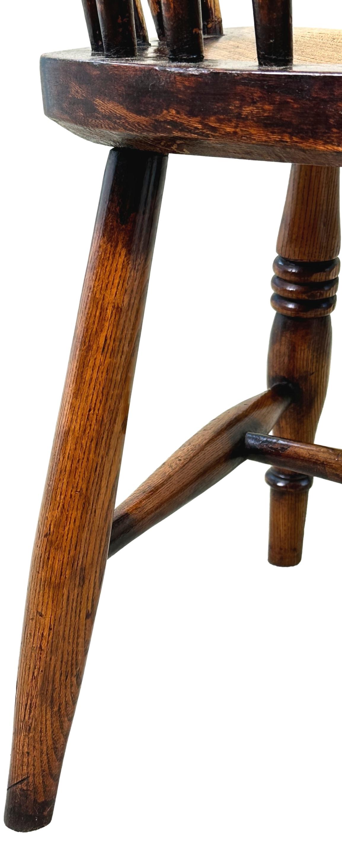 19th Century Ash & Elm Childs Windsor Chair In Good Condition For Sale In Bedfordshire, GB