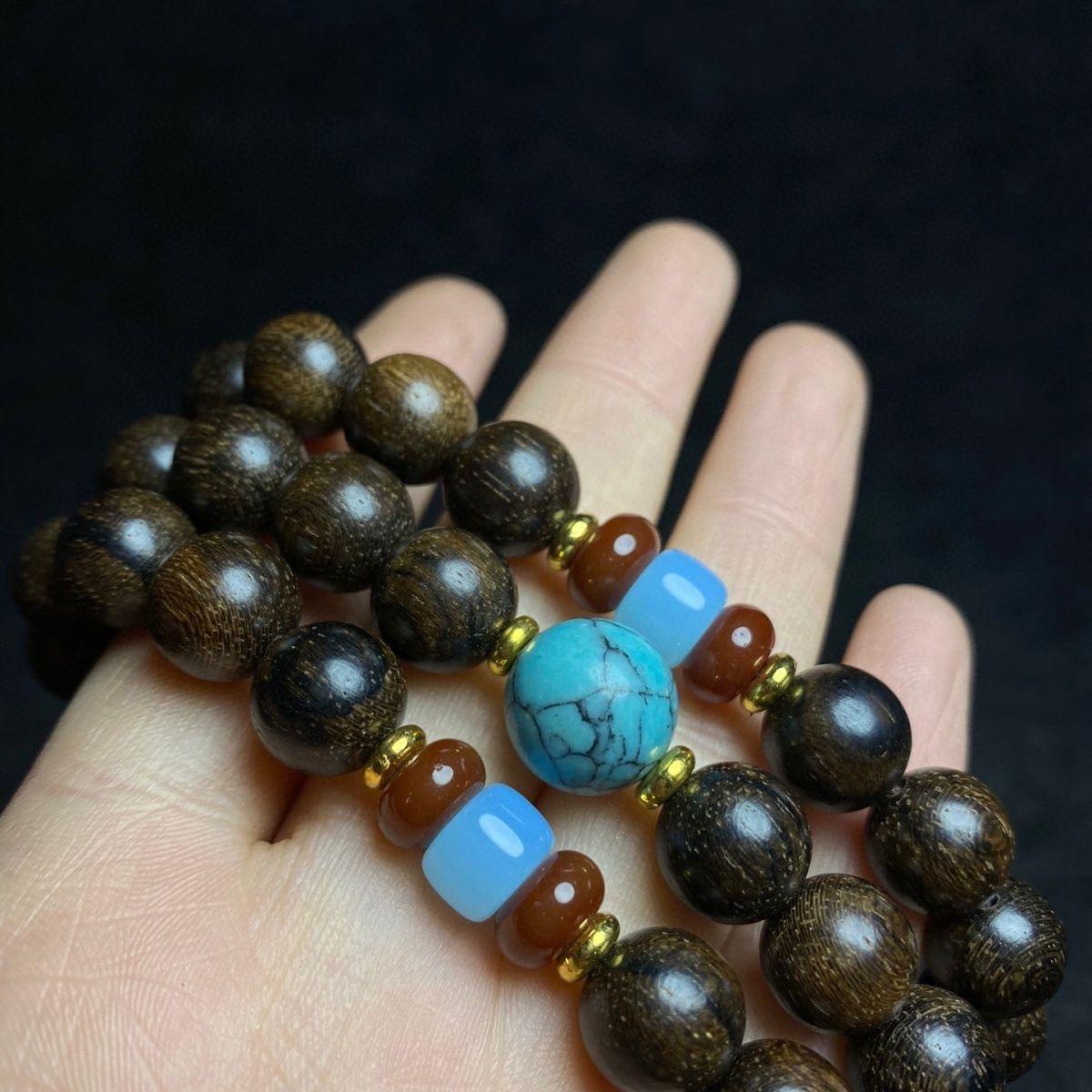 19th Century Asian Agarwood Hand Carving Buddha Pendant 108 Beads Necklace For Sale 3