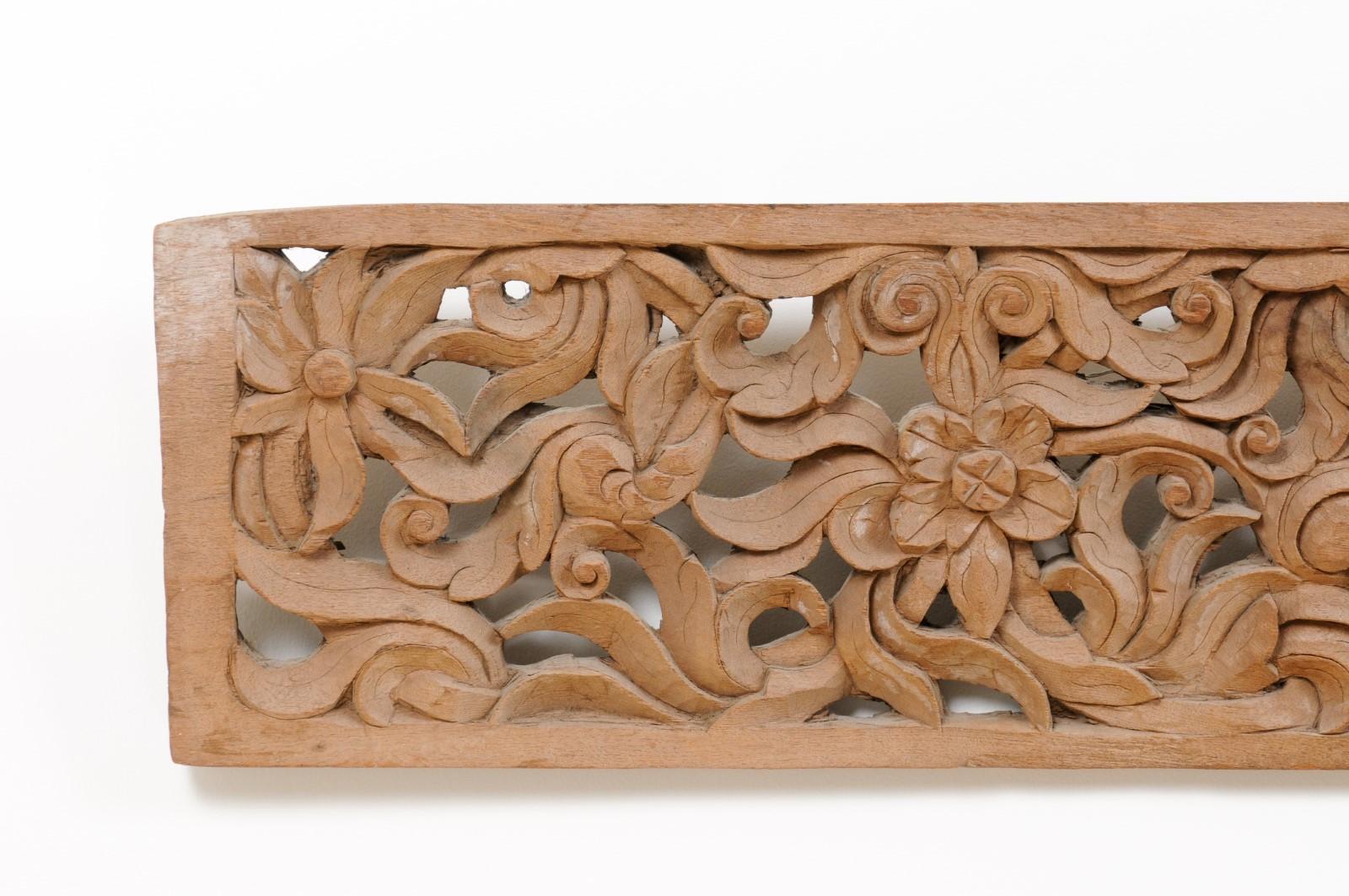 19th Century Asian Architectural Transom Panel with Pierced Carved Foliage In Good Condition For Sale In Atlanta, GA