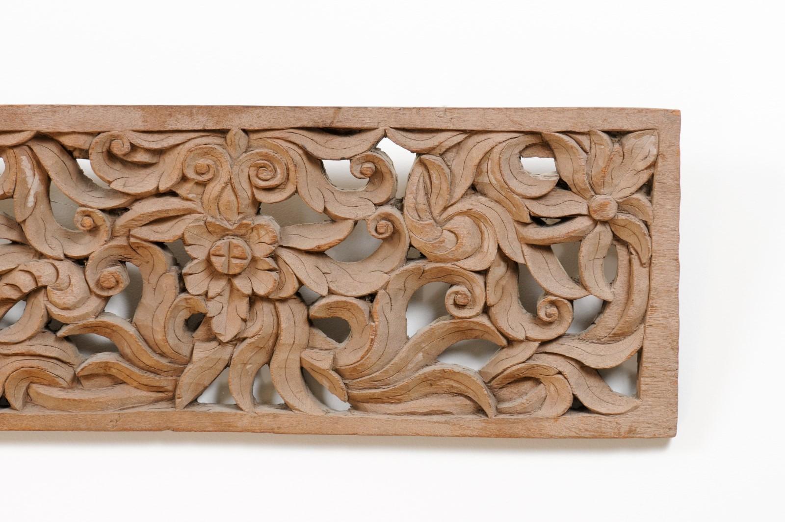 19th Century Asian Architectural Transom Panel with Pierced Carved Foliage For Sale 2