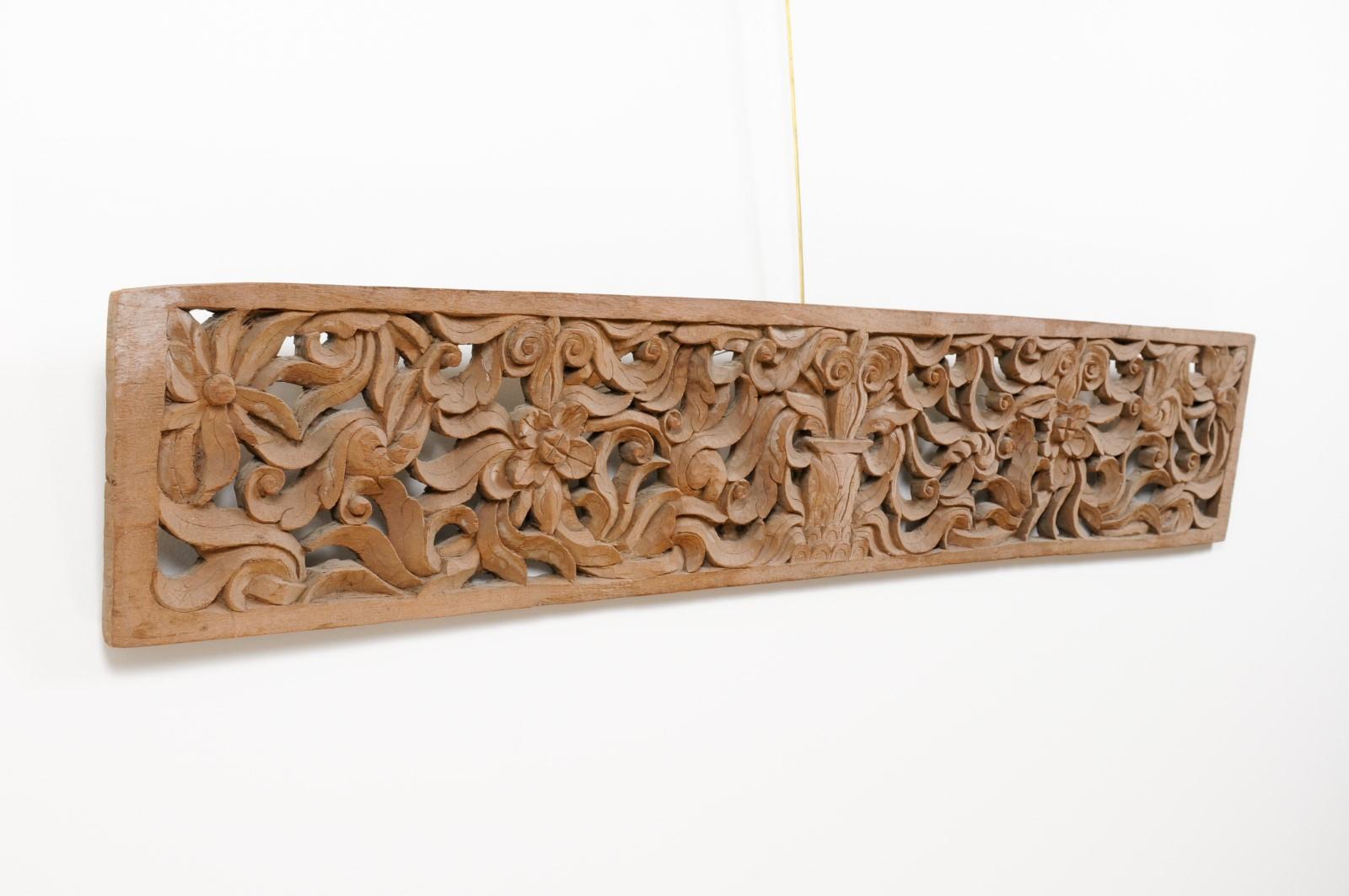 19th Century Asian Architectural Transom Panel with Pierced Carved Foliage For Sale 4