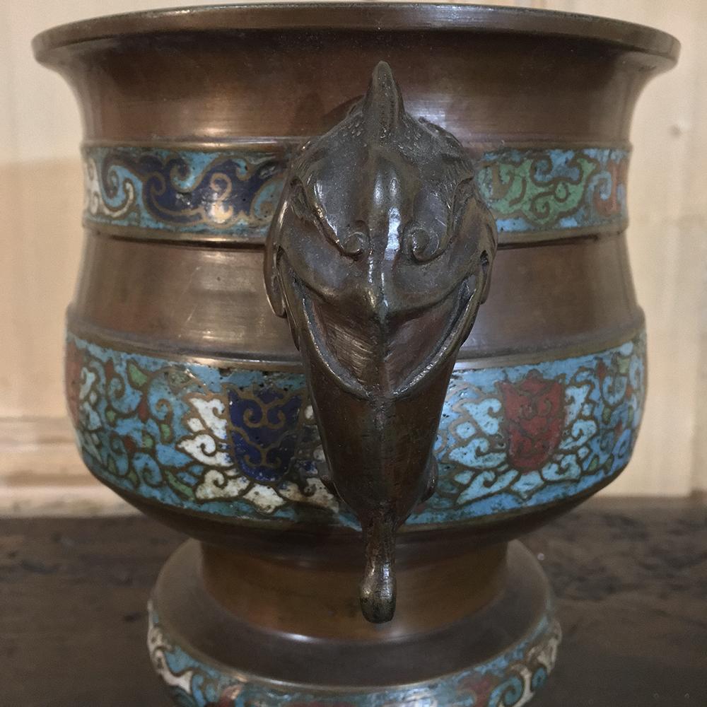 Bronze Brûleur d'encens asiatique en cloisonné du 19ème siècle en vente