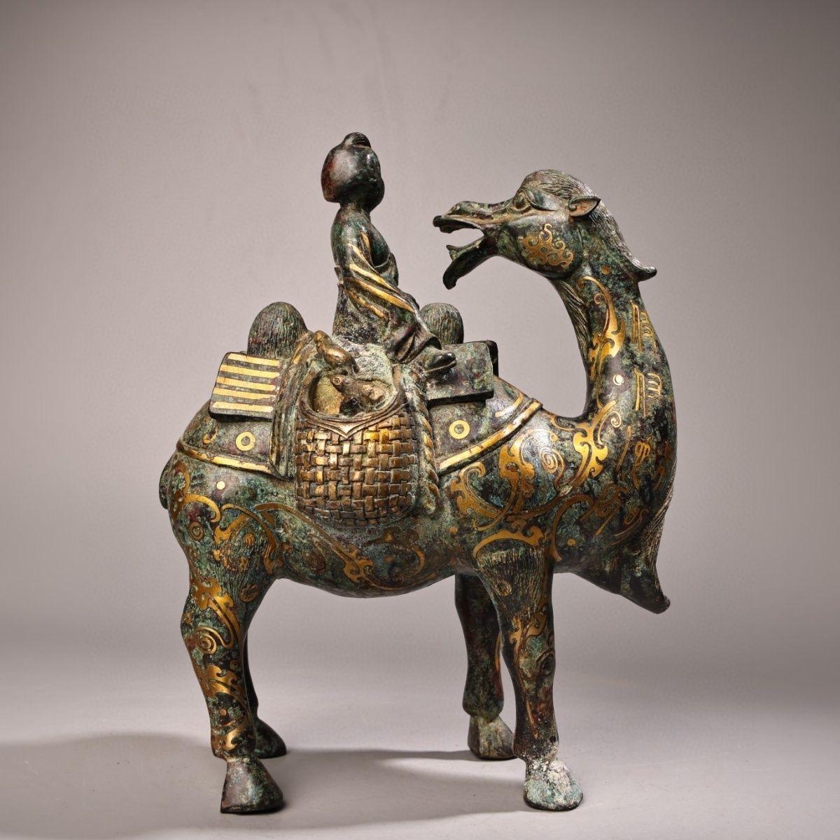 19th Century Asian Gold Bronze Lady Riding Camel Statue For Sale 2