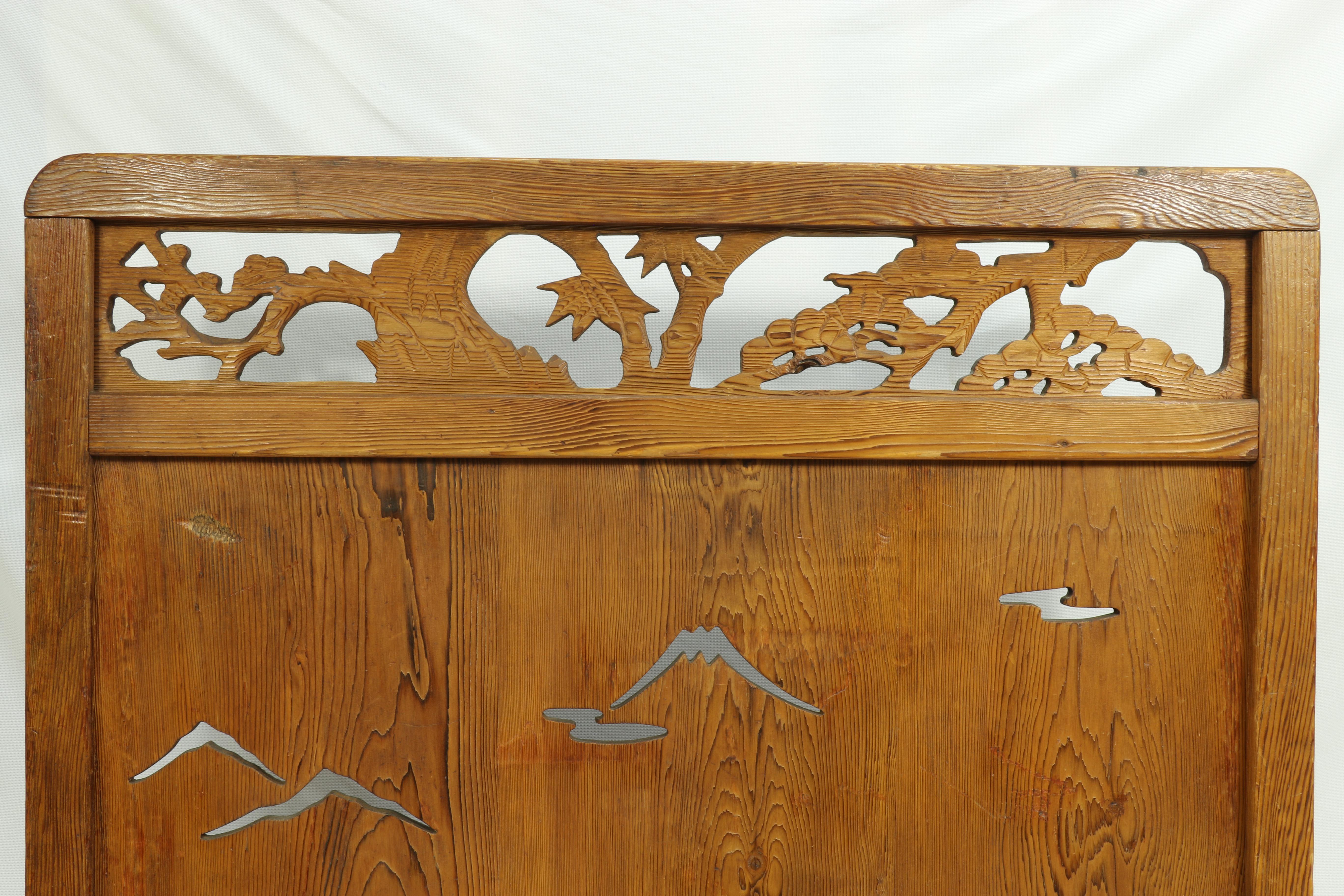 Hand-Carved 19th Century Asian Hand Carved Screen with Mountains, Trees and Sea Gulls For Sale
