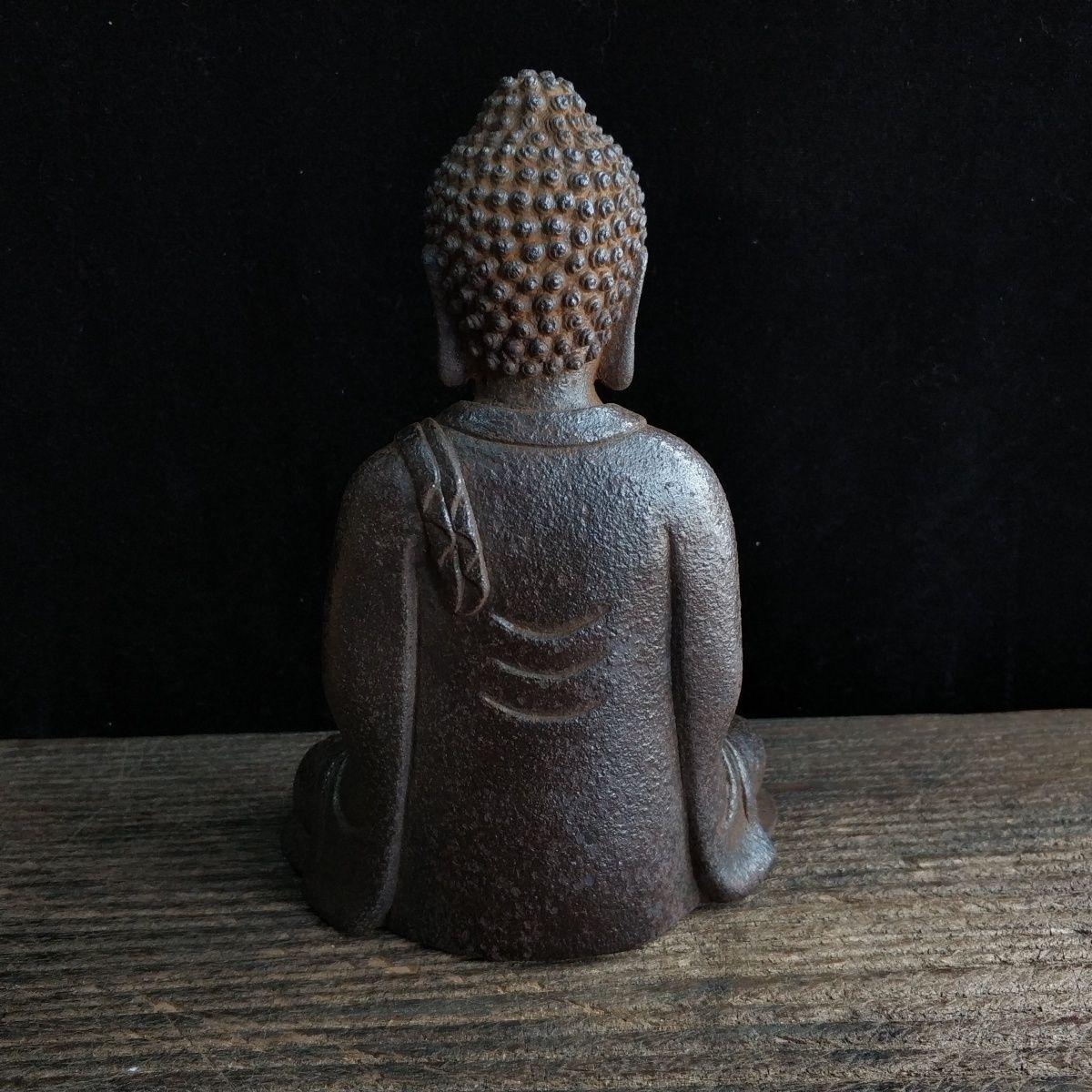19th Century  Asian Iron Sitting Buddha Sculpture For Sale 2