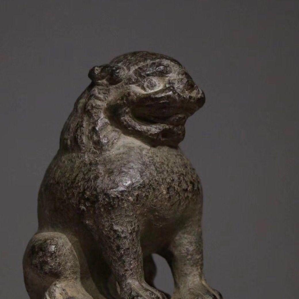 19th Century Asian Stone Hand Carving Sitting Lion Statue For Sale 1