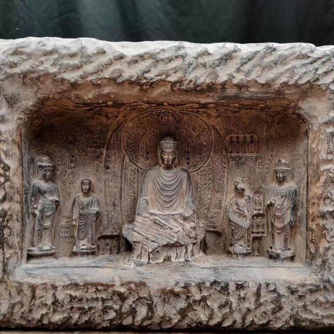 Sculpture d'histoire des Bouddhas Dun Huang en argile asiatique du 19e siècle en vente 1