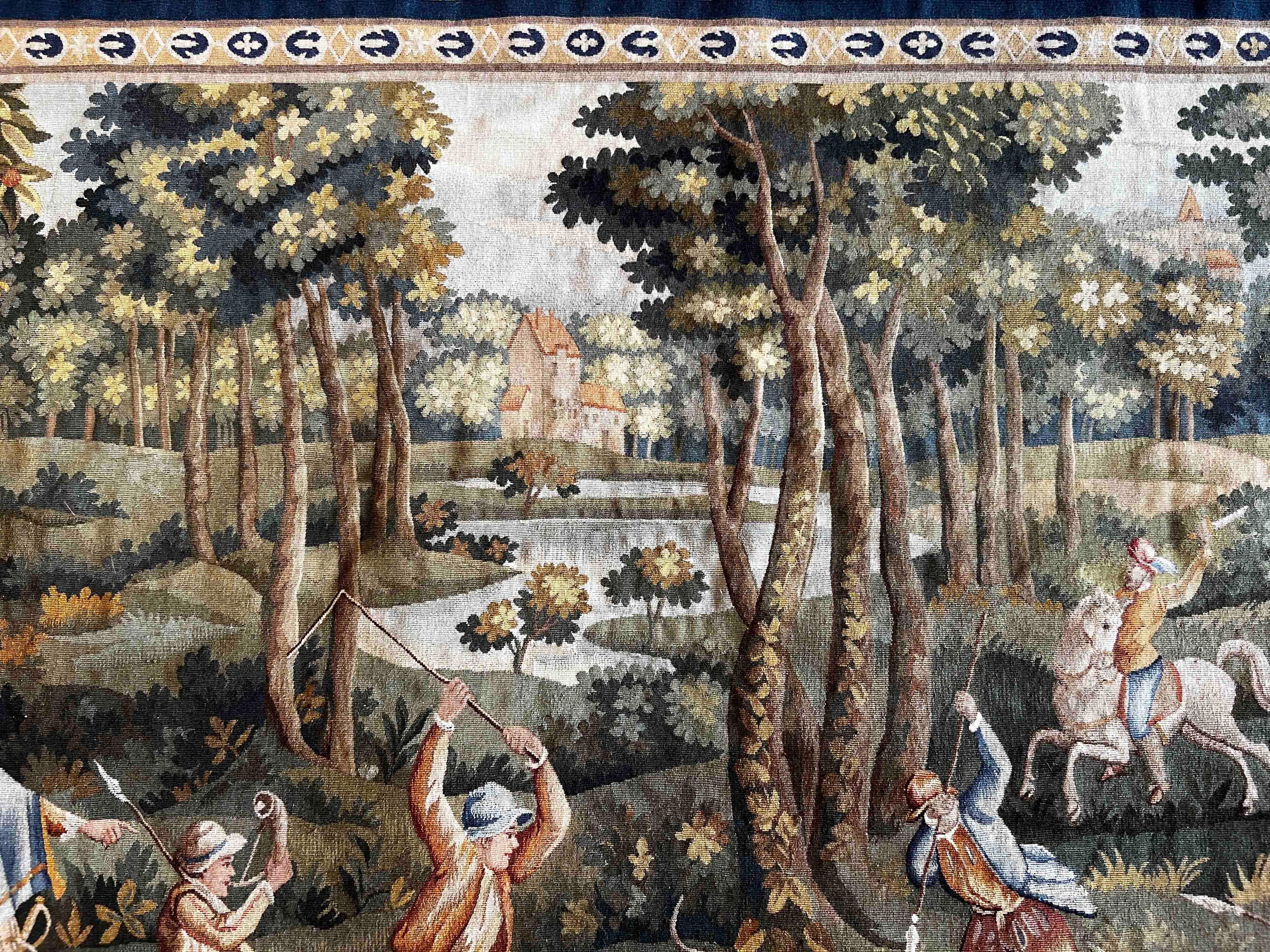 19th Century Aubusson Tapestry Hunting Scene, N° 1205 In Excellent Condition For Sale In Paris, FR