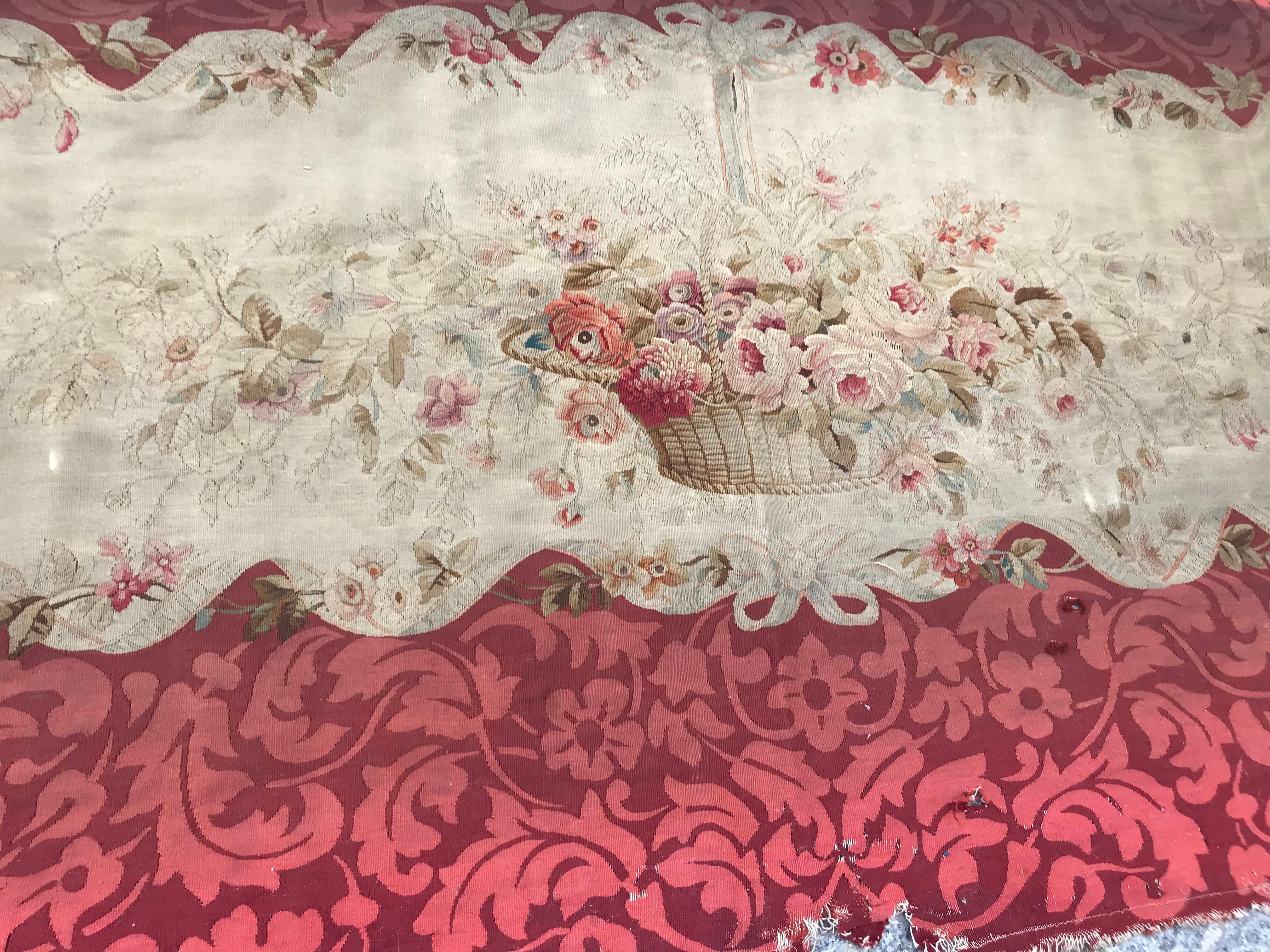 Bobyrug's nice 19th Century Aubusson Tapestry Sofa Cover (Housse de canapé en tapisserie d'Aubusson du 19ème siècle) en vente 3