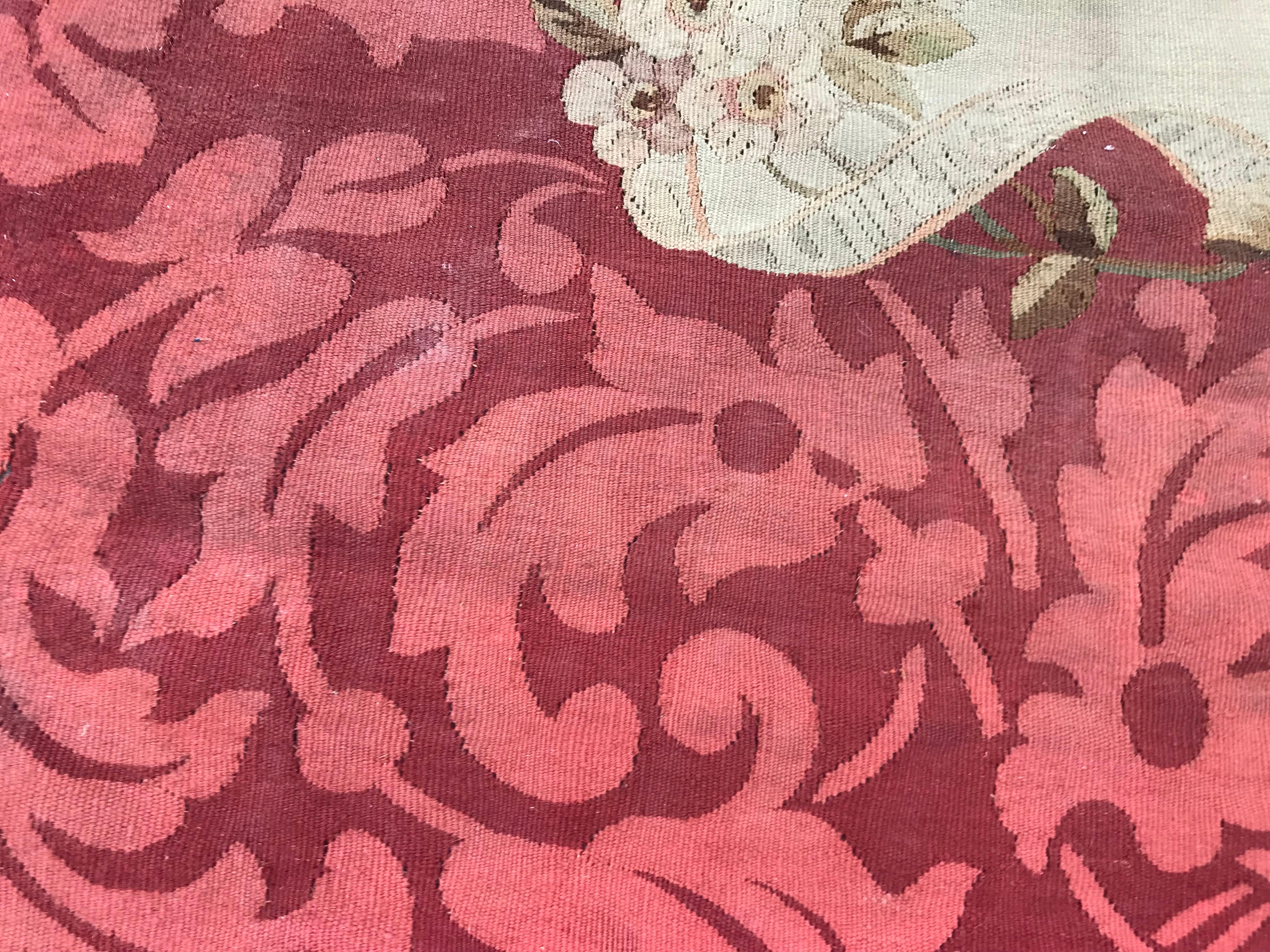 Bobyrug's nice 19th Century Aubusson Tapestry Sofa Cover (Housse de canapé en tapisserie d'Aubusson du 19ème siècle) en vente 4