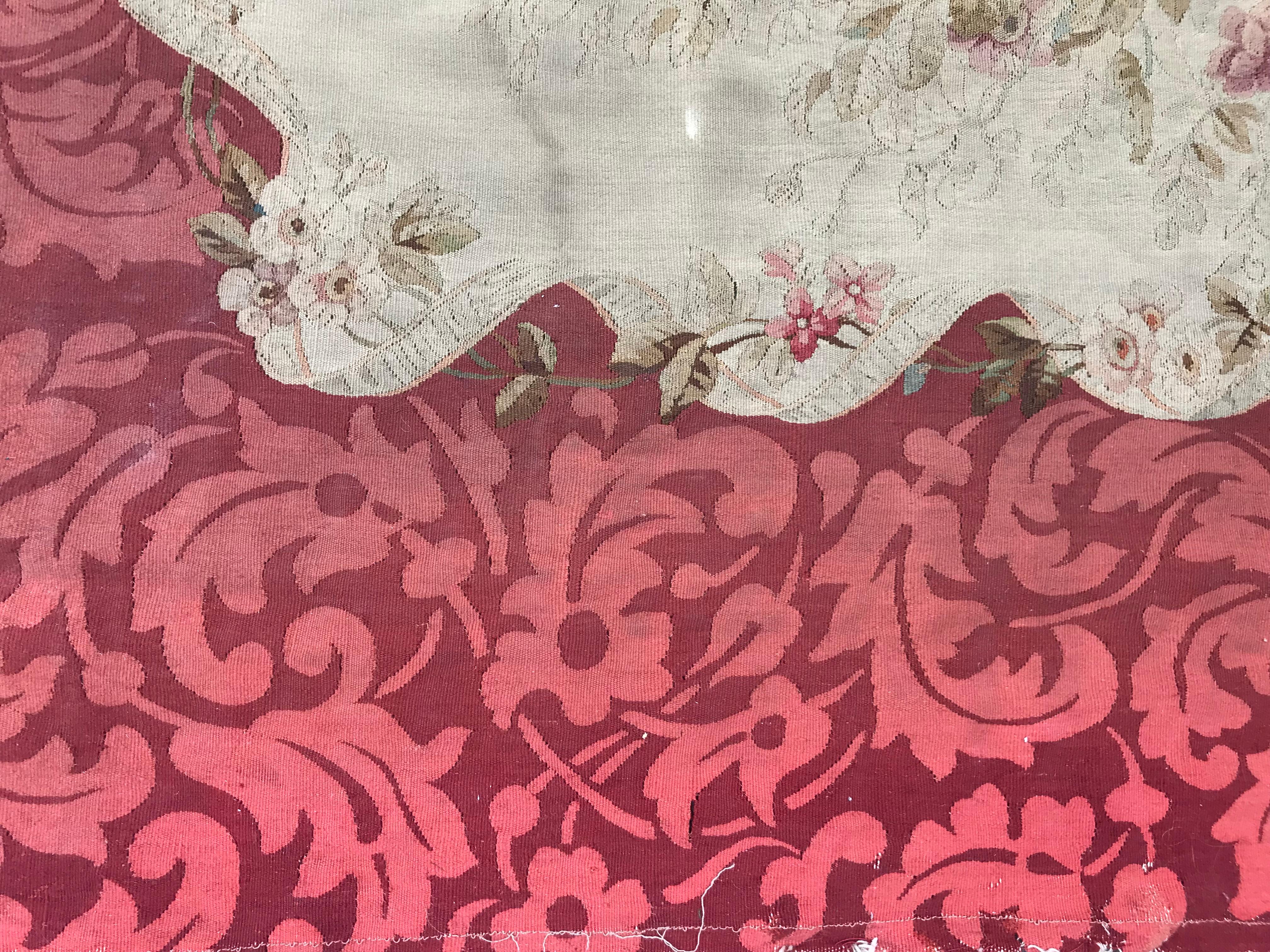 Français Bobyrug's nice 19th Century Aubusson Tapestry Sofa Cover (Housse de canapé en tapisserie d'Aubusson du 19ème siècle) en vente