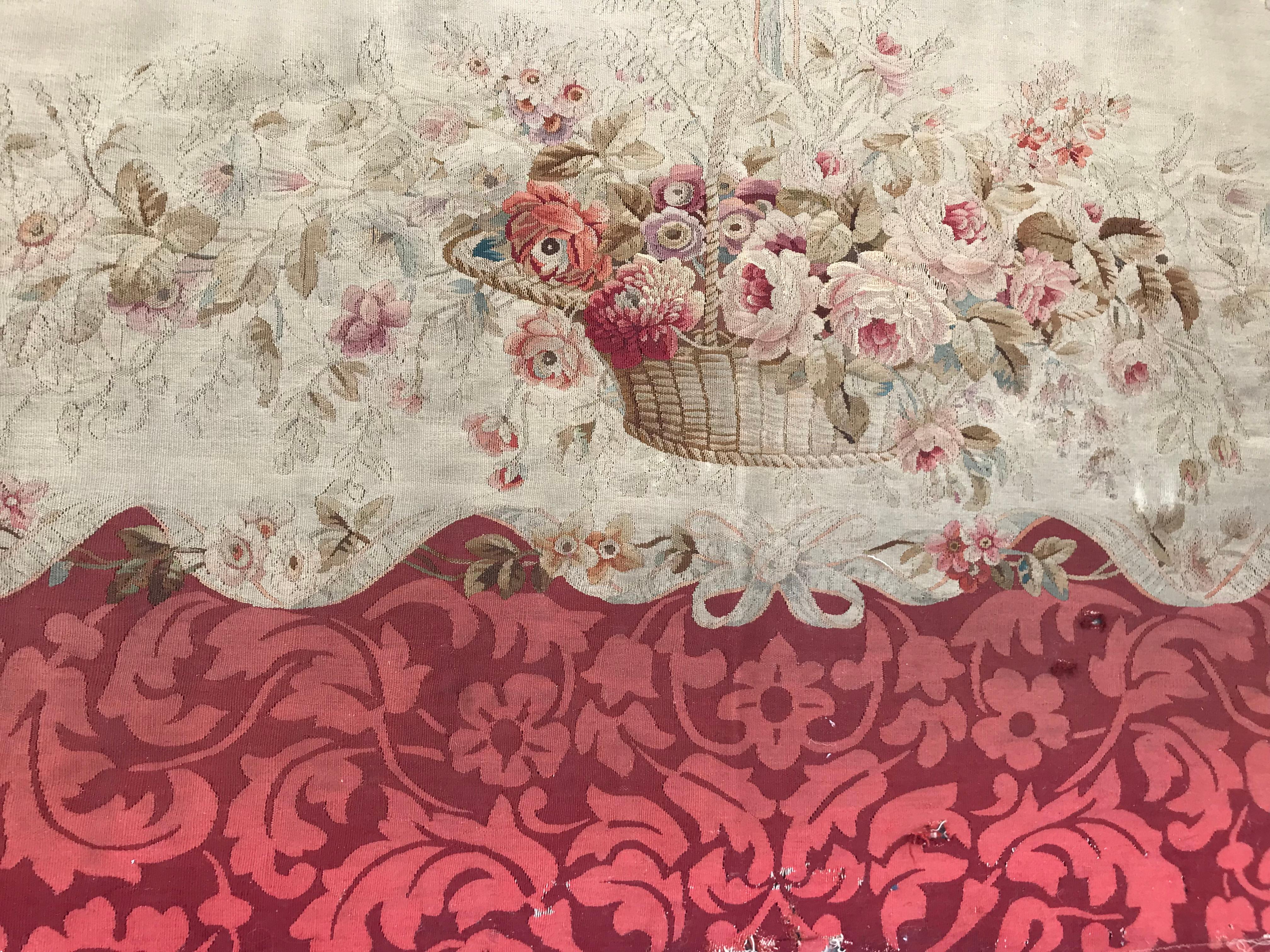 Bobyrug's schöne 19. Jahrhundert Aubusson Wandteppich Sofa Abdeckung (Wolle) im Angebot