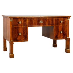 19th Century Austrian Biedermeier Desk, Walnut, Vienna circa 1820